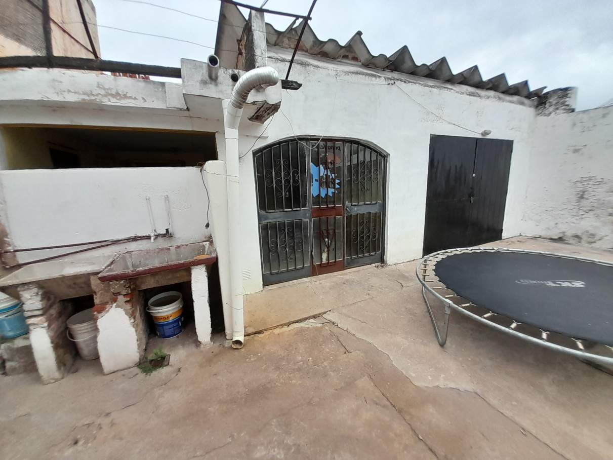 VENDO casa B° Marquez de Sobremonte APTO CREDITO