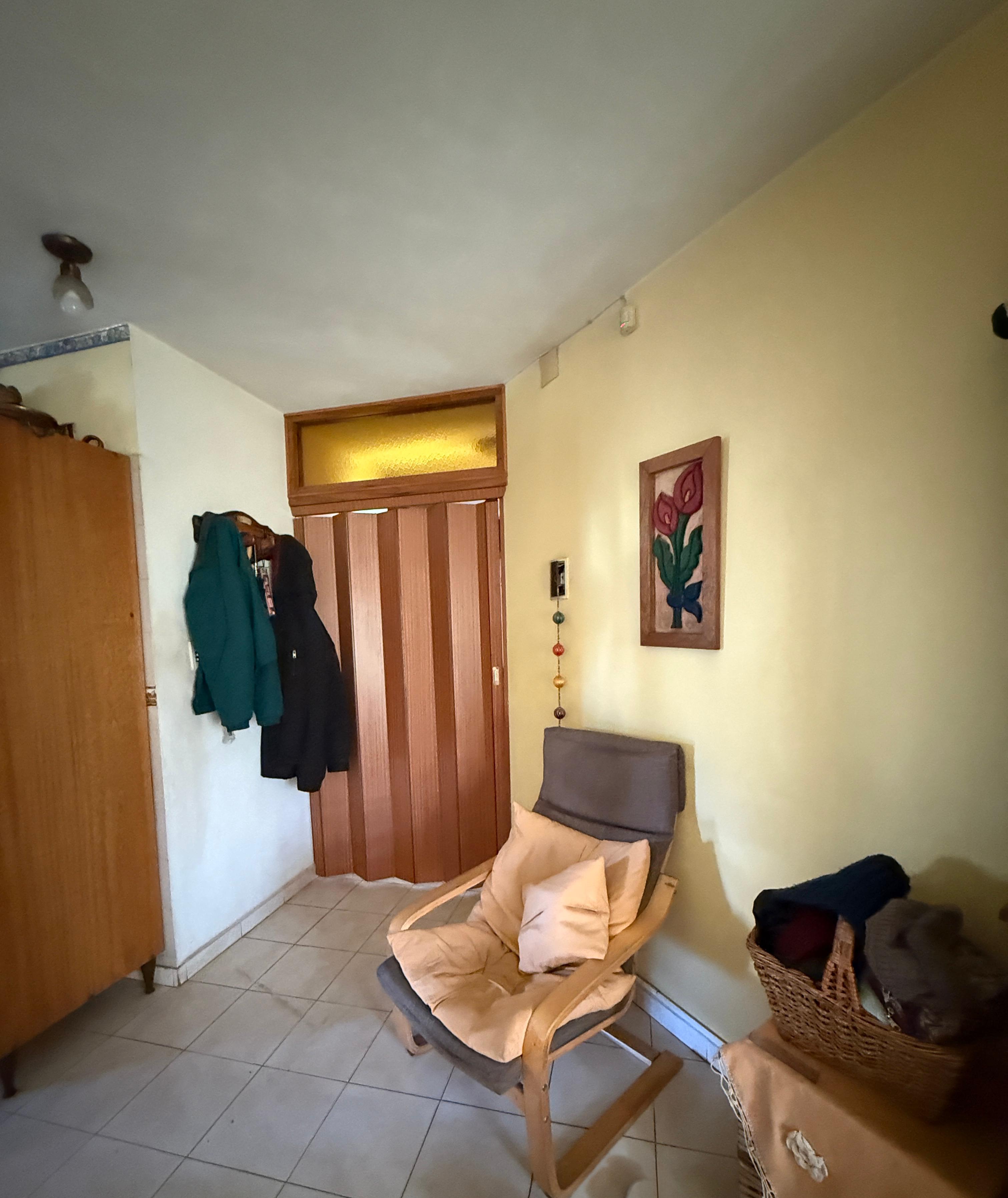 VENTA CASA ESQUINA SOBRE AV. TISSERA MENDIOLAZA