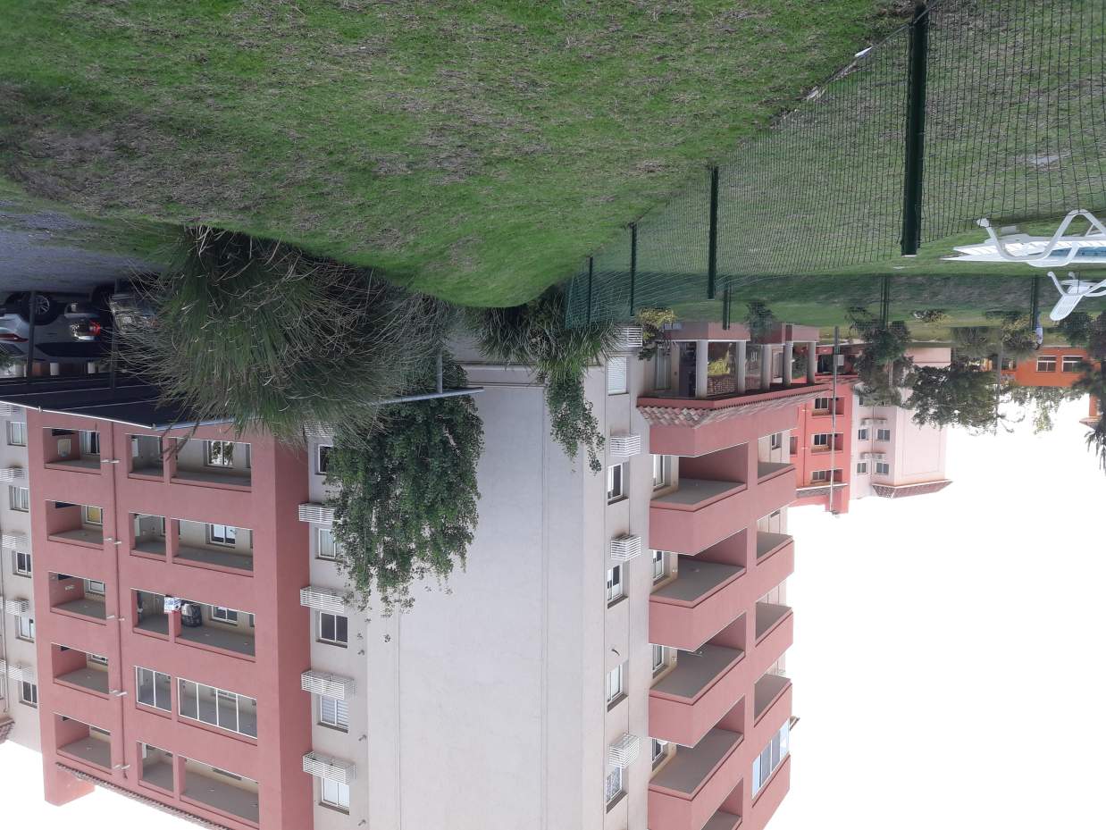 ALQUILO DPTO 2 dormitorios  escritorio con cochera en Complejo Residencial Bardas ( zona sur) Amenities