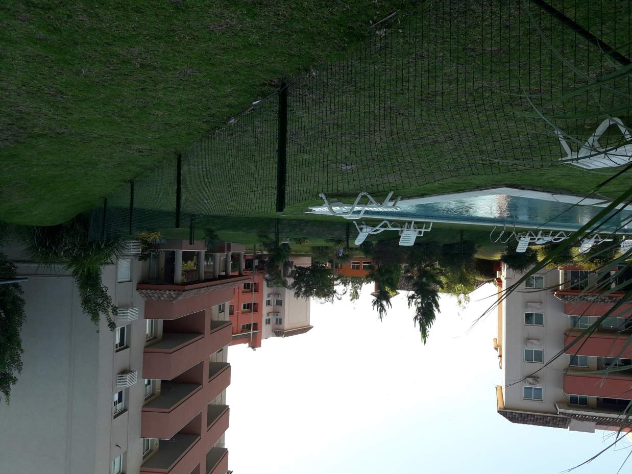 ALQUILO DPTO 2 dormitorios  escritorio con cochera en Complejo Residencial Bardas ( zona sur) Amenities