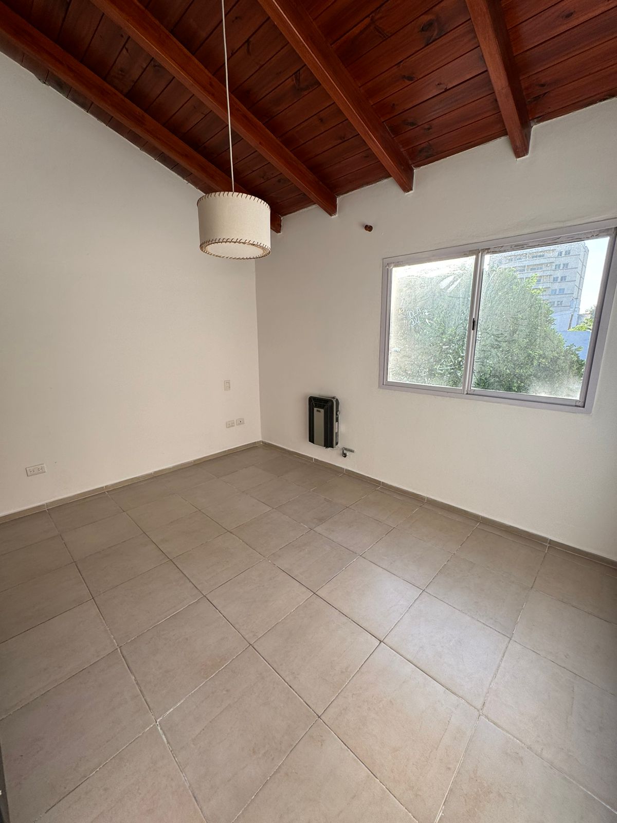 2 DOR - A MEDIA CUADRA DEL SHOPPING - SIN EXPENSAS!