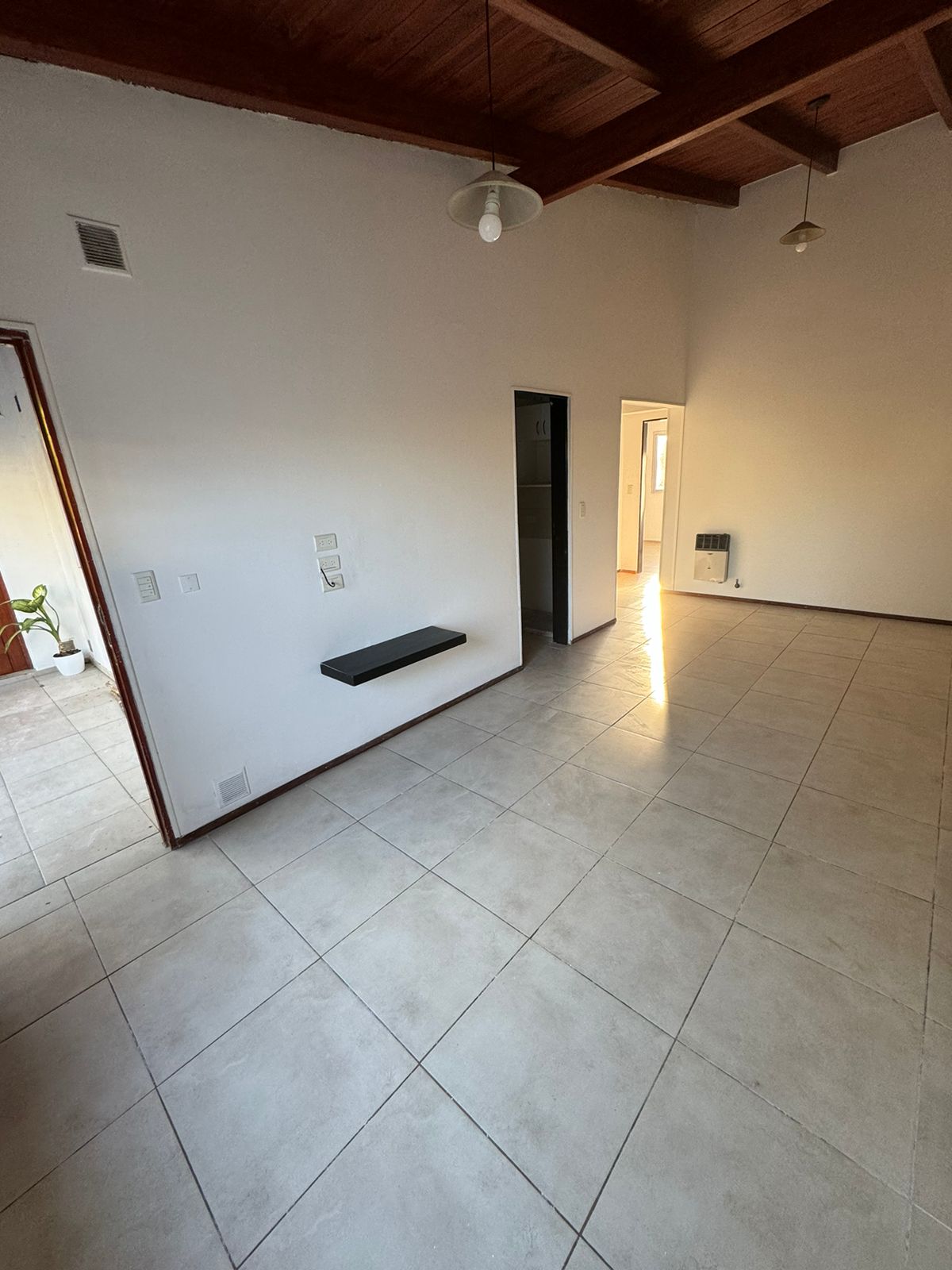 2 DOR - A MEDIA CUADRA DEL SHOPPING - SIN EXPENSAS!