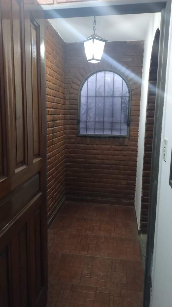 SE ALQUILA DEPTO EN BARRIO COOP LA UNIDAD