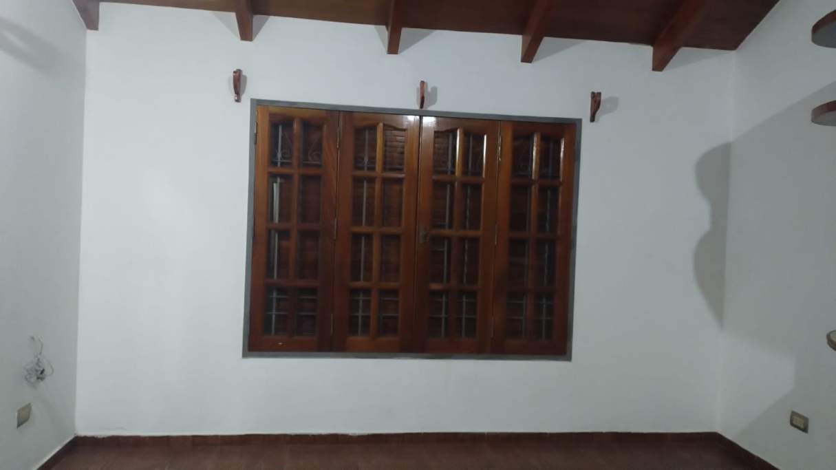 SE ALQUILA DEPTO EN BARRIO COOP LA UNIDAD