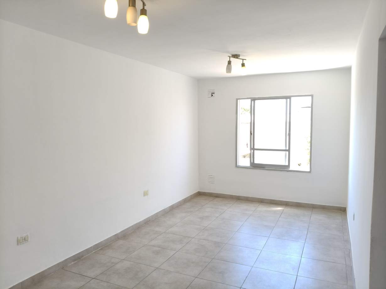 ALQUILER. DEPARATAMENTO. 2 DORMITORIOS, BAÑO. COMPLEJO CERRADO. B LAS PALMAS. CIUDAD DE CÓRDOBA