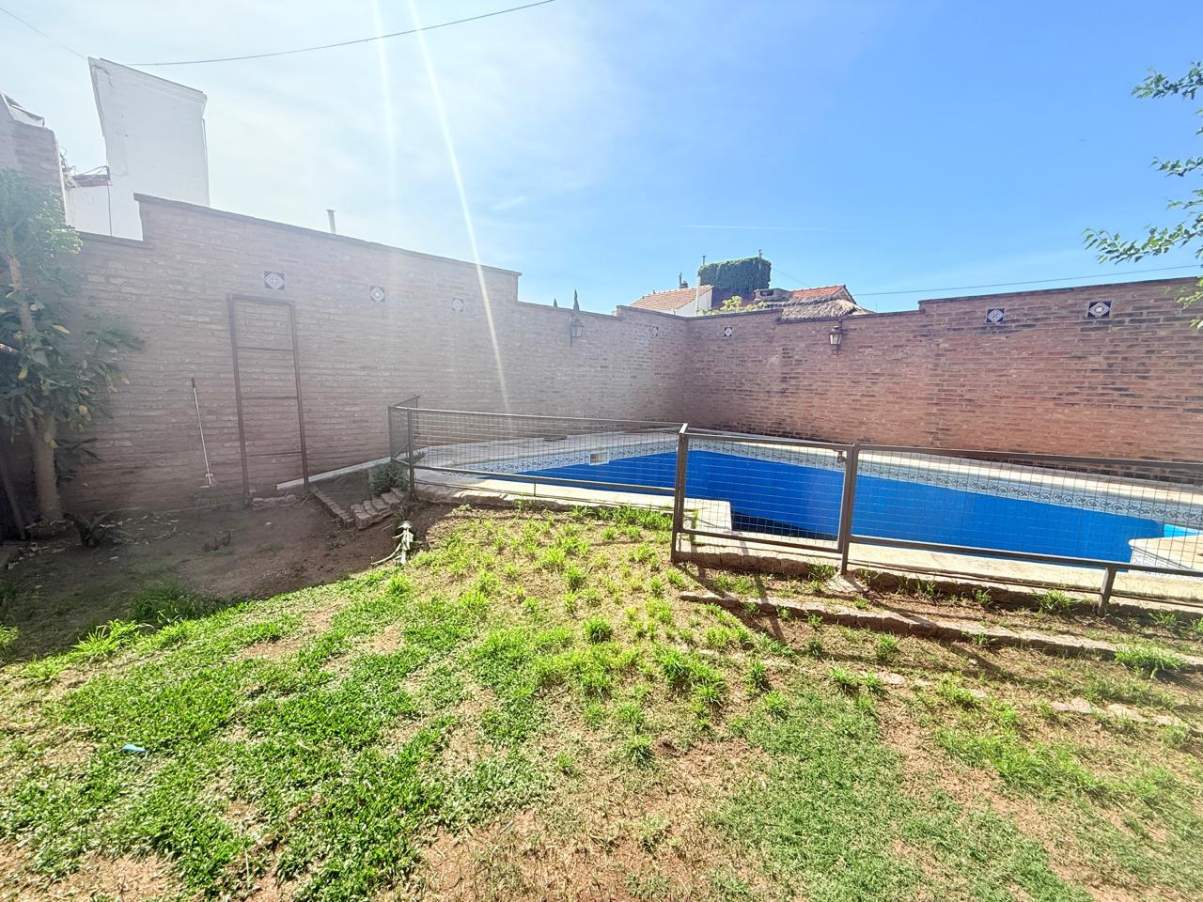 Casa en Venta - Barrio Villa Belgrano