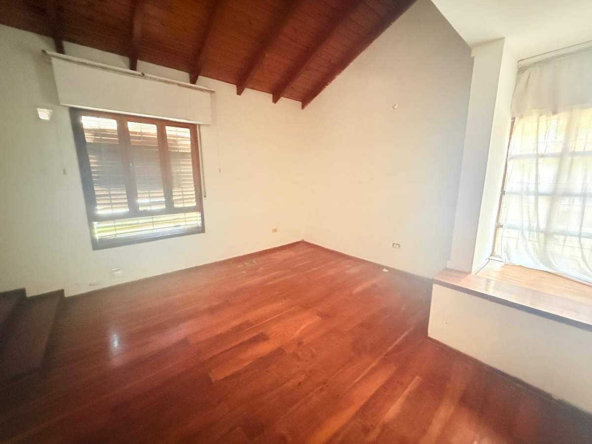 Casa en Venta - Barrio Villa Belgrano