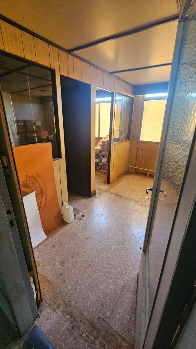 IDEAL RENTA O USO PROFESIONAL VENTA 5 OFICINAS ZONA CENTRO