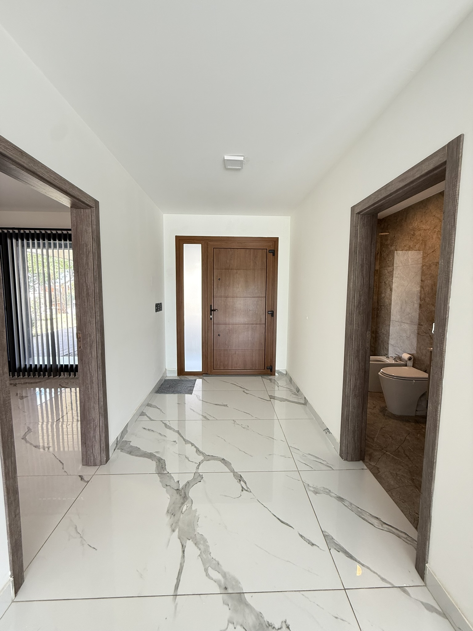 CASA EN VENTA SIETE SOLES HEREDADES CATEGORIA PREMIUM OPORTUNIDAD 1500T 304CUB