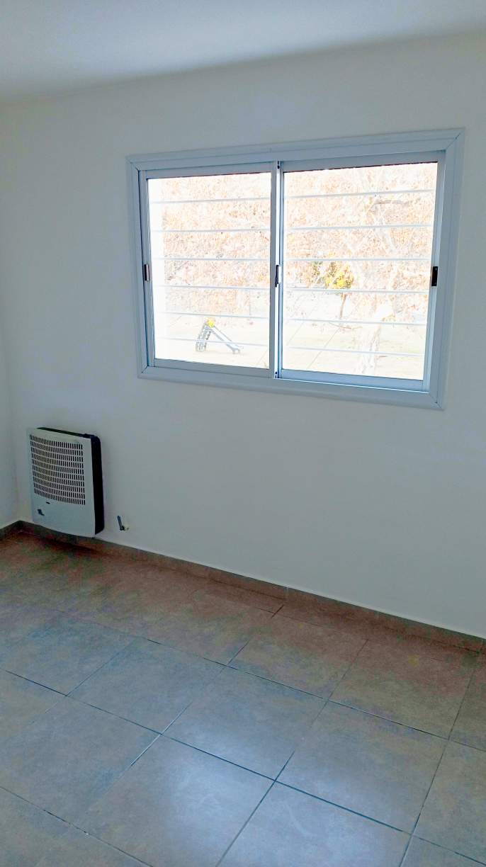 Duplex en alquiler B Talleres Este