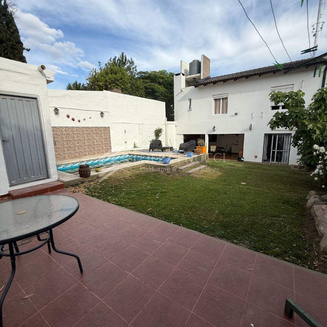 Villa Allende Lomas Casa 3 Dormitorios Excelente Ubicación!