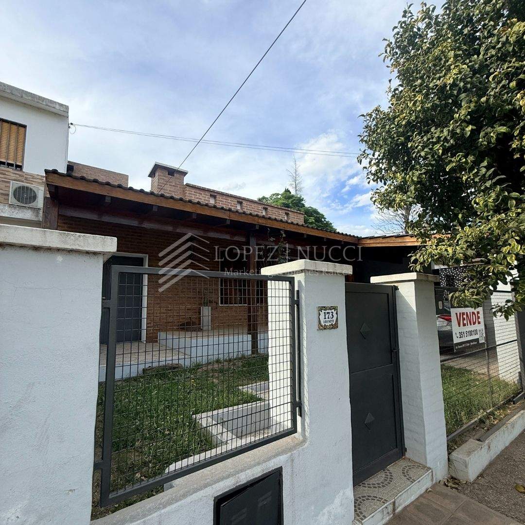 Villa Allende Lomas Casa 3 Dormitorios Excelente Ubicación!