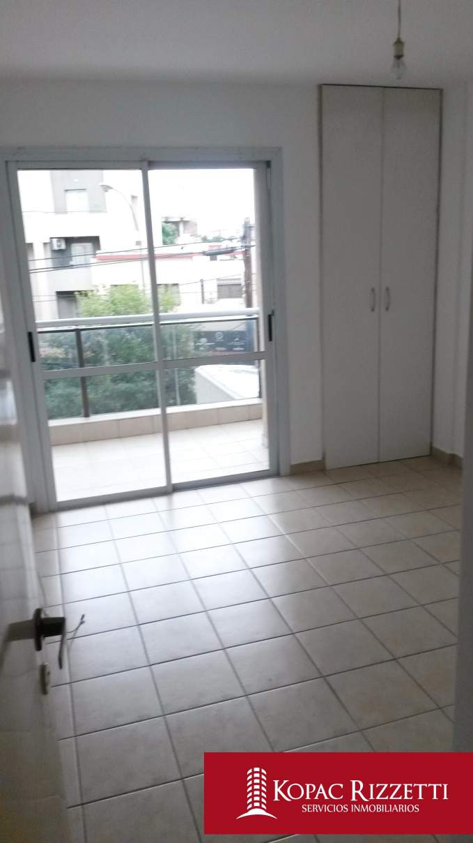 ALTA CÓRDOBA (I. LA CATÓLICA 800) - ALQUILER DEPTO. 2 DORMITORIOS.