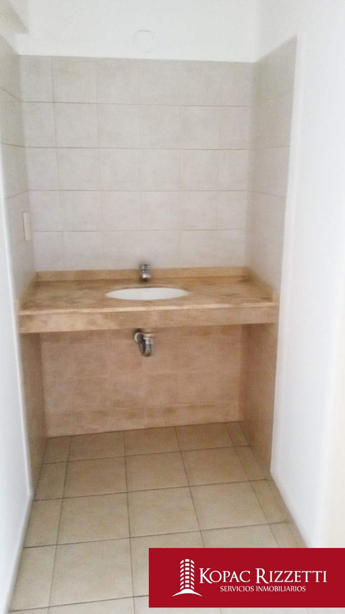 ALTA CÓRDOBA (I. LA CATÓLICA 800) - ALQUILER DEPTO. 2 DORMITORIOS.