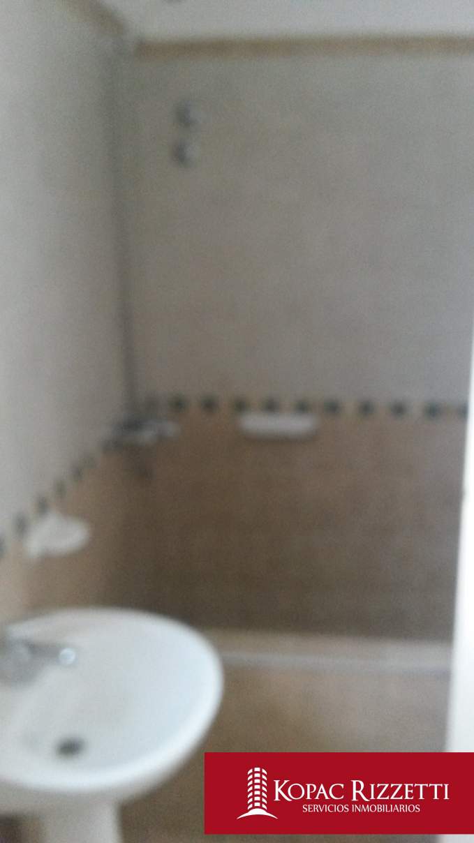 ALTA CÓRDOBA (I. LA CATÓLICA 800) - ALQUILER DEPTO. 2 DORMITORIOS.