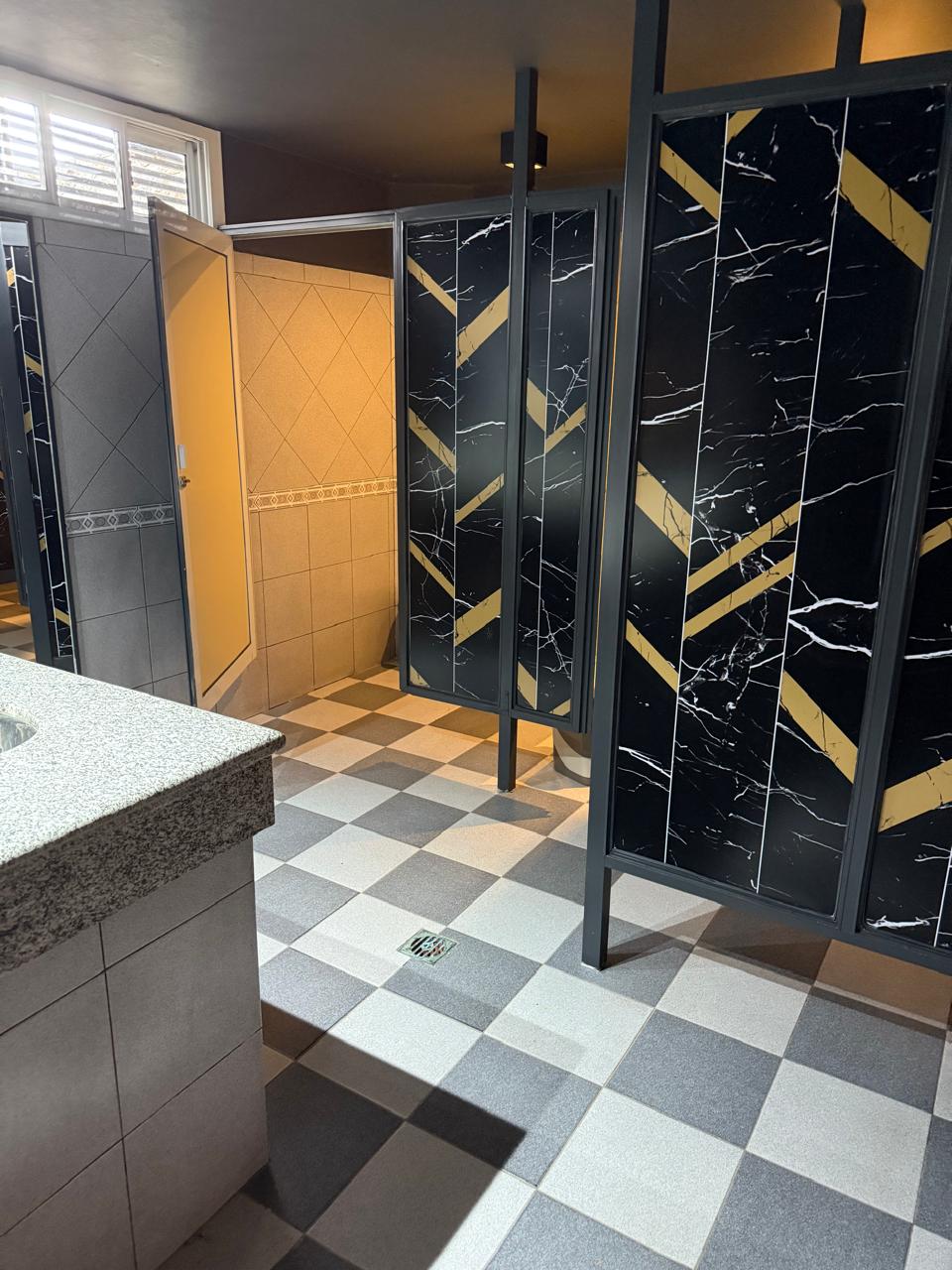 Salon de eventos Restaurante centro pleno Rio Tercero calle Alberdi