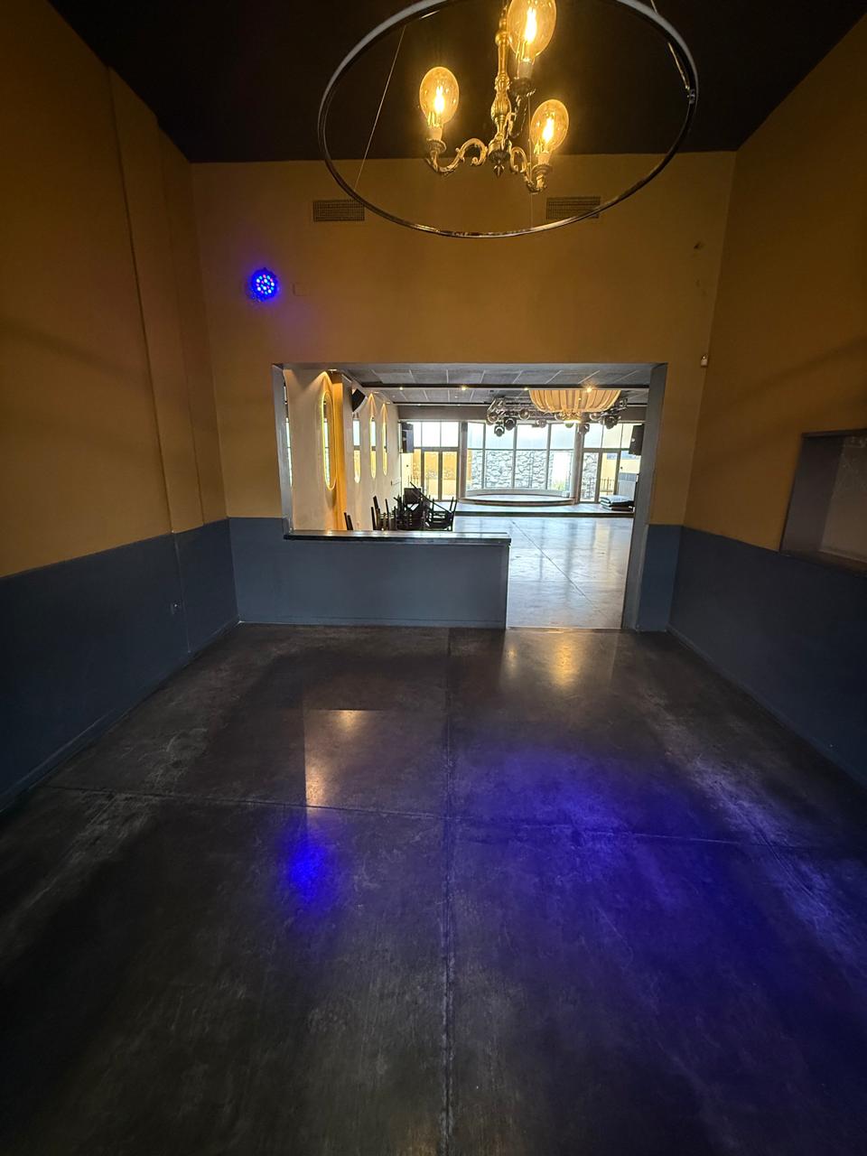 Salon de eventos Restaurante centro pleno Rio Tercero calle Alberdi