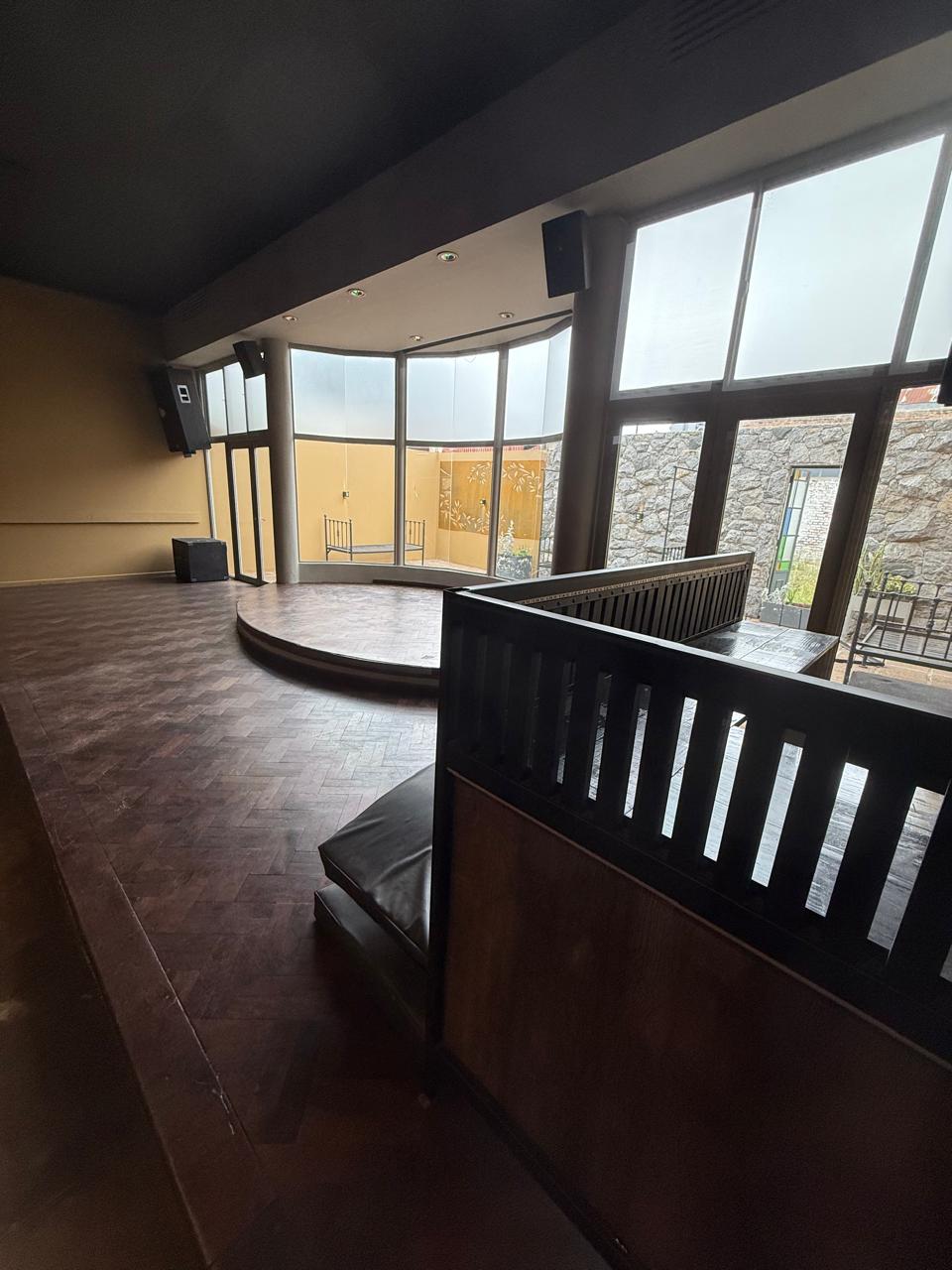 Salon de eventos Restaurante centro pleno Rio Tercero calle Alberdi