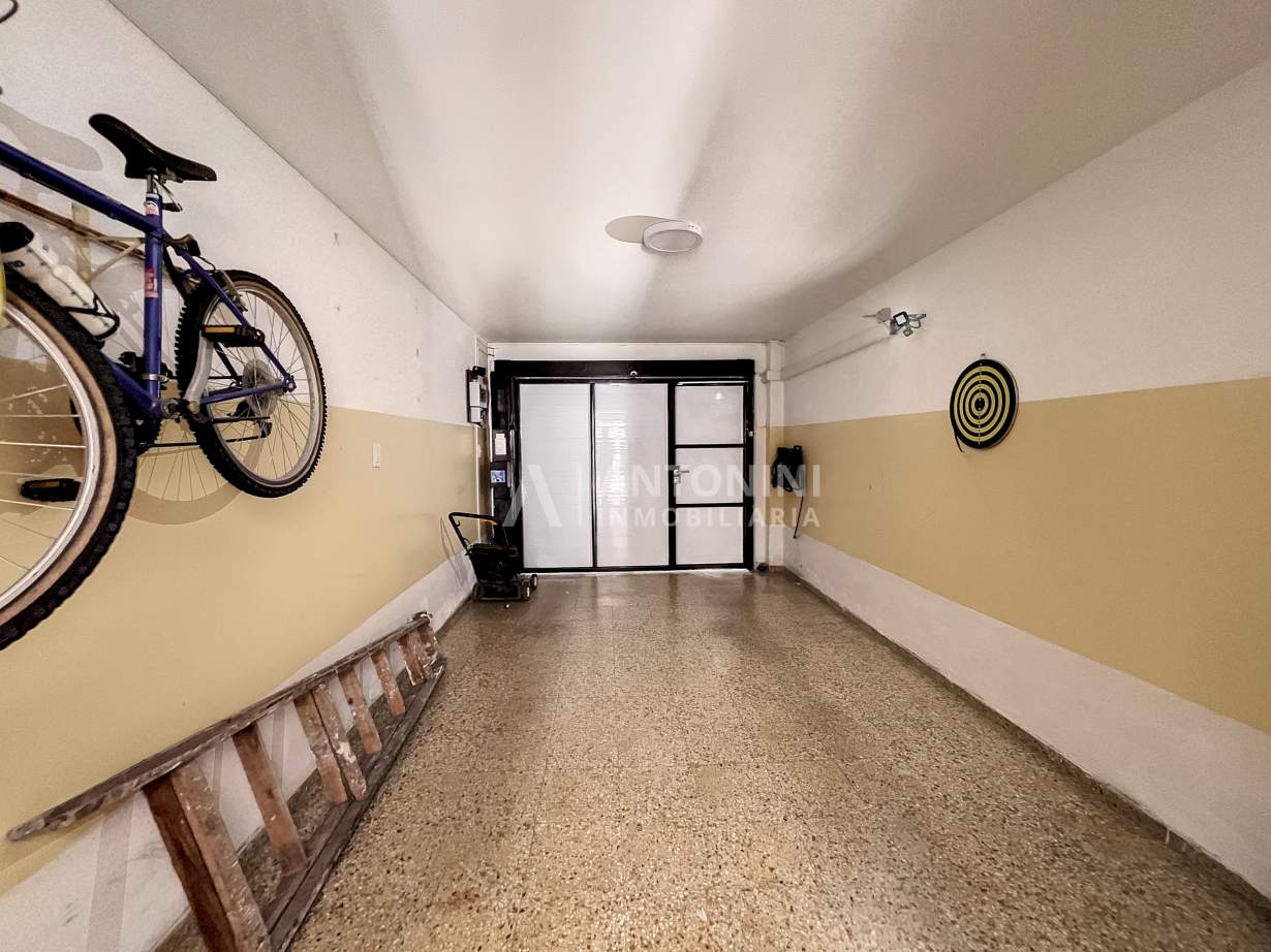 Casa de 3 dor en Venta a metros del Parque las Naciones con Pileta B Urca