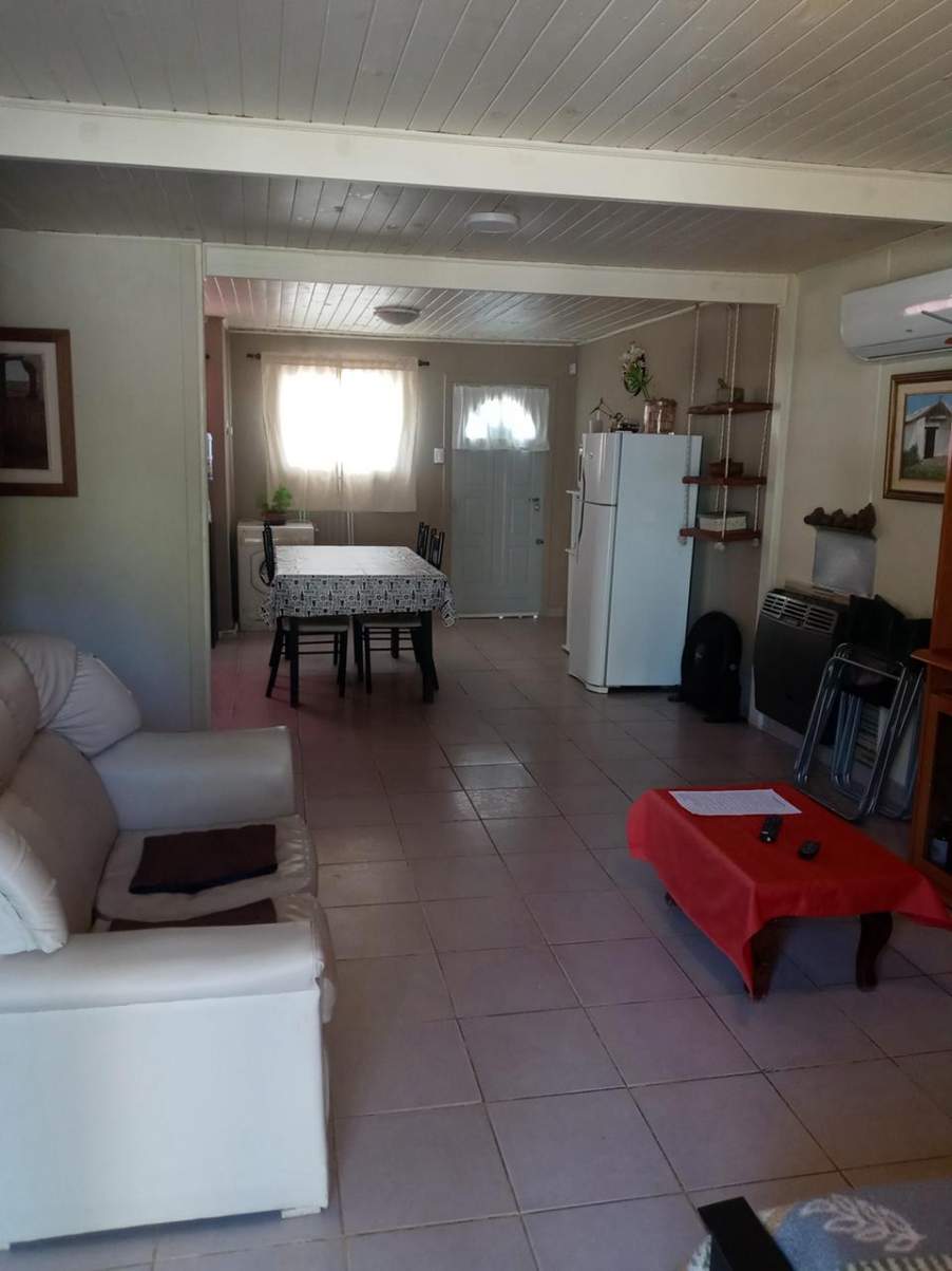 Dos casas sobre un mismo lote  Villa General Belgrano