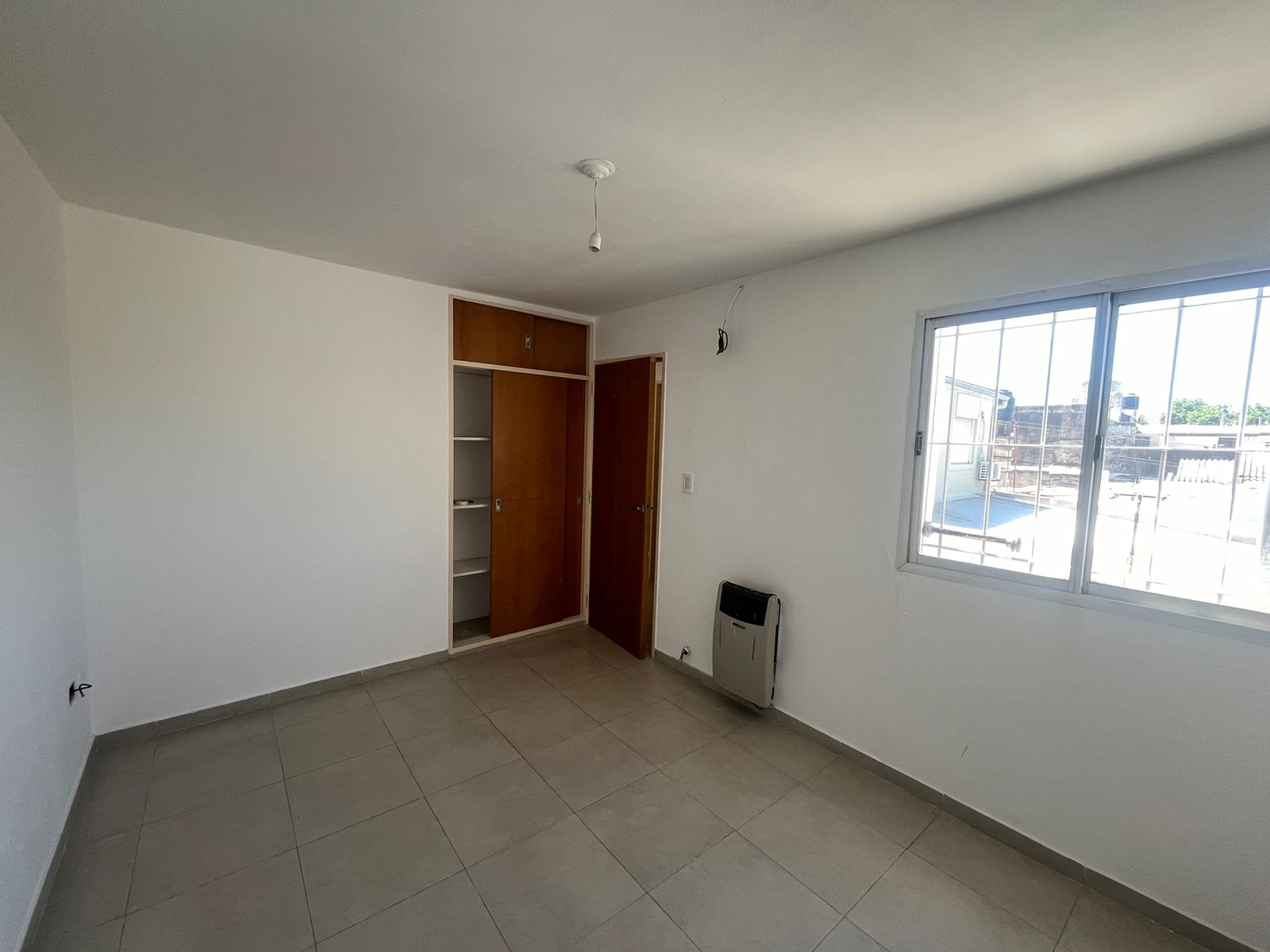 ALQUILER DEPARTAMENTO 2 DORMITORIOS, BARRIO JARDIN !!