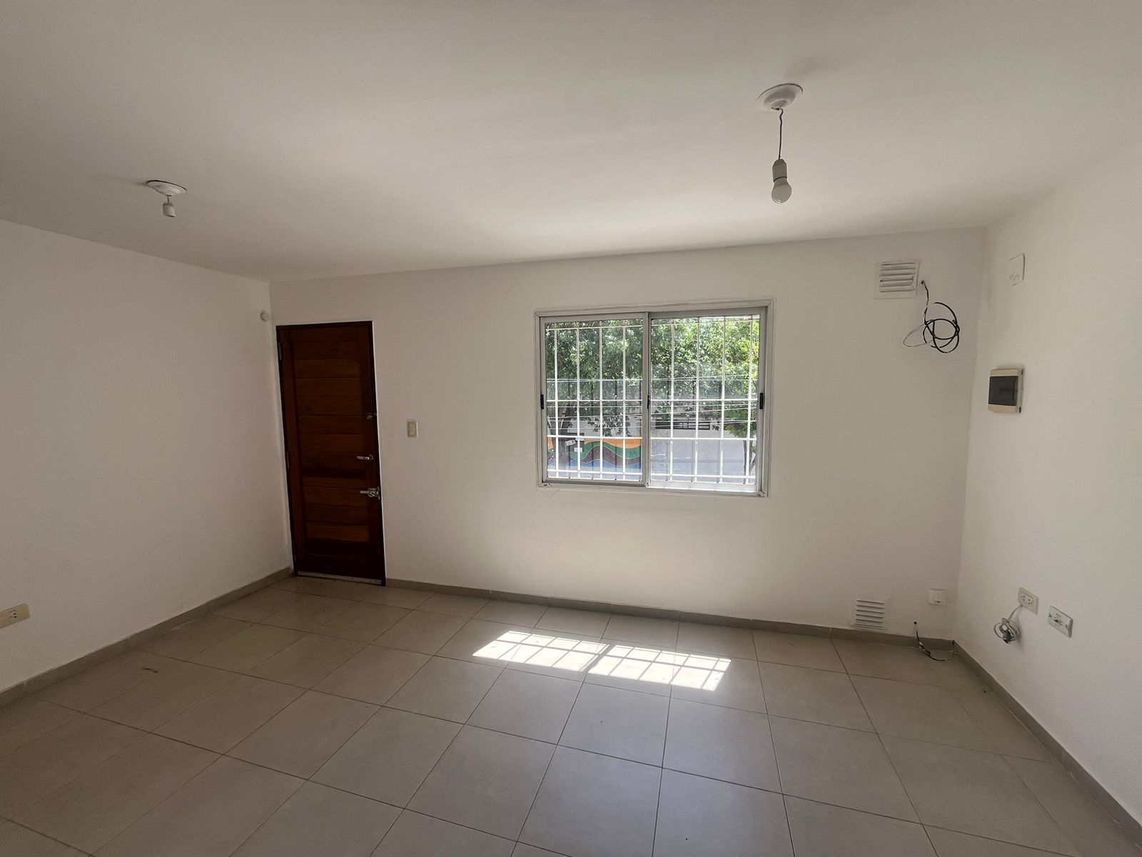 ALQUILER DEPARTAMENTO 2 DORMITORIOS, BARRIO JARDIN !!
