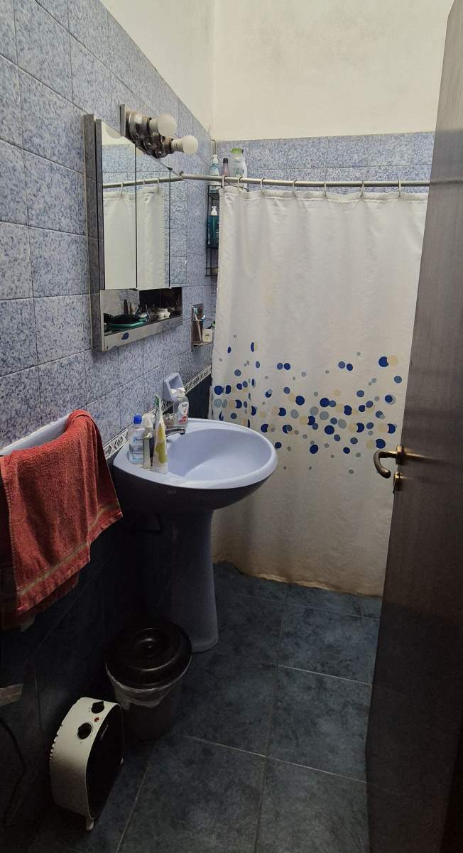 CASA AMPLIA Y FUNCIONAL EN VENTA