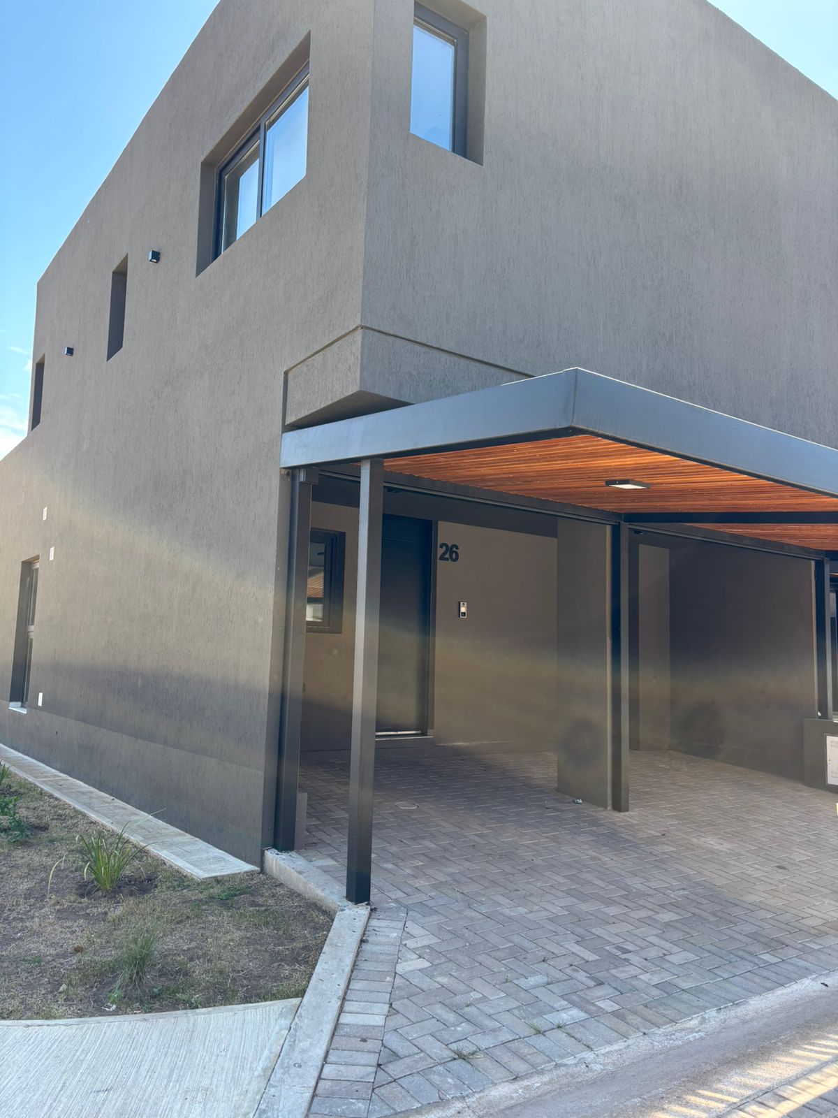 Duplex en Venta en La Domitila 3 dormitorios