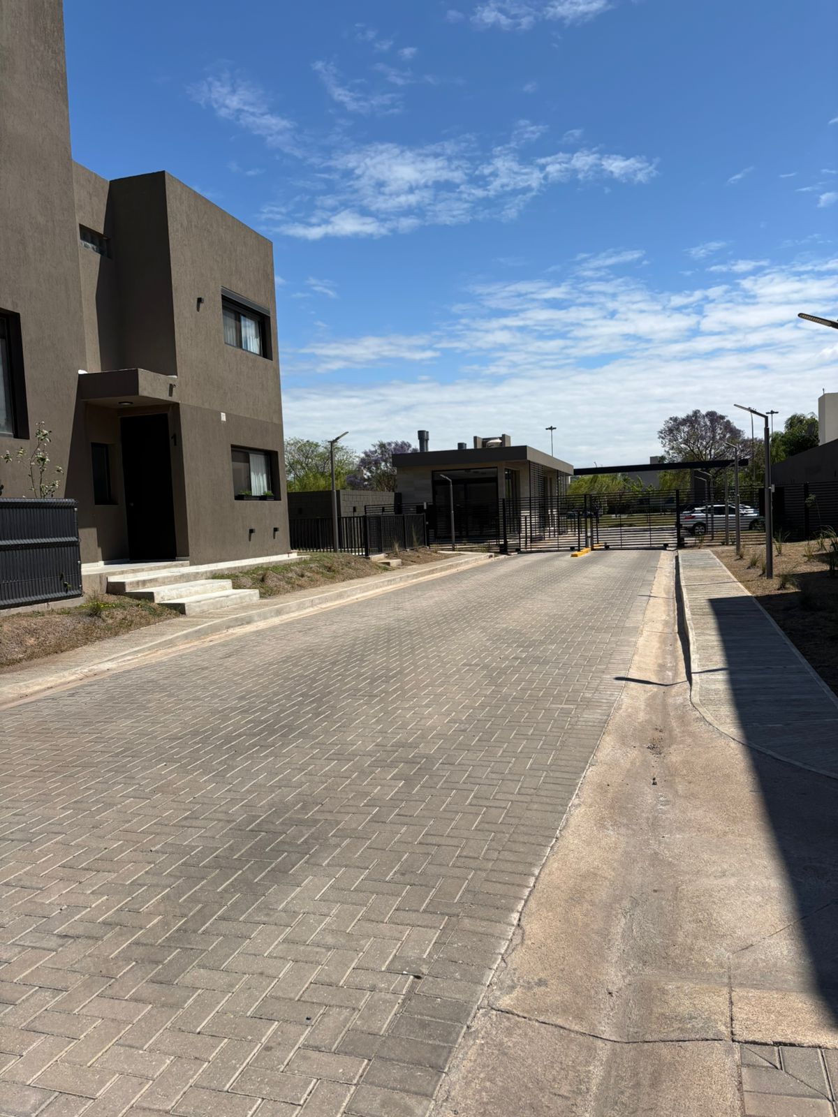 Duplex en Venta en La Domitila 3 dormitorios