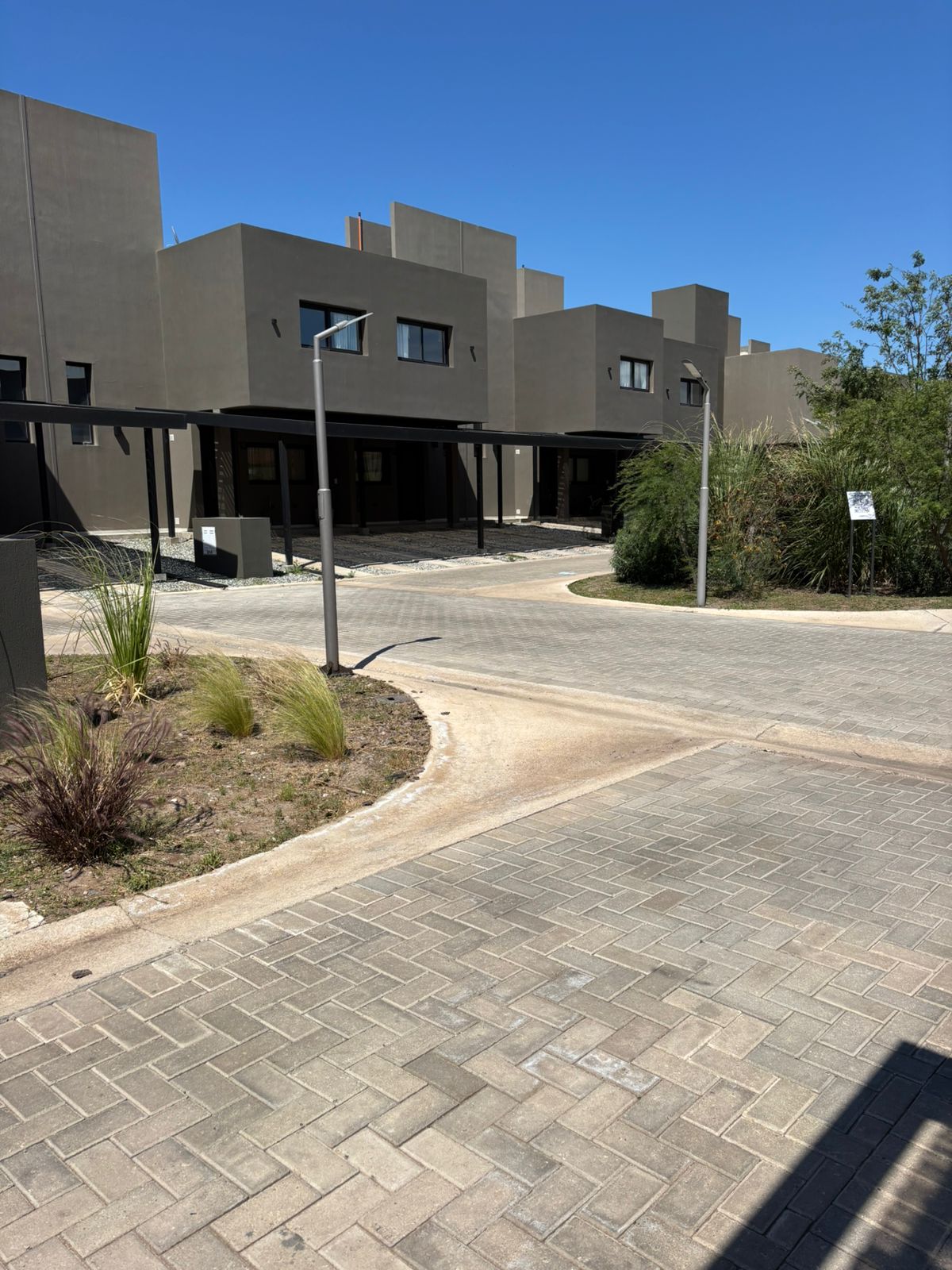 Duplex en Venta en La Domitila 3 dormitorios