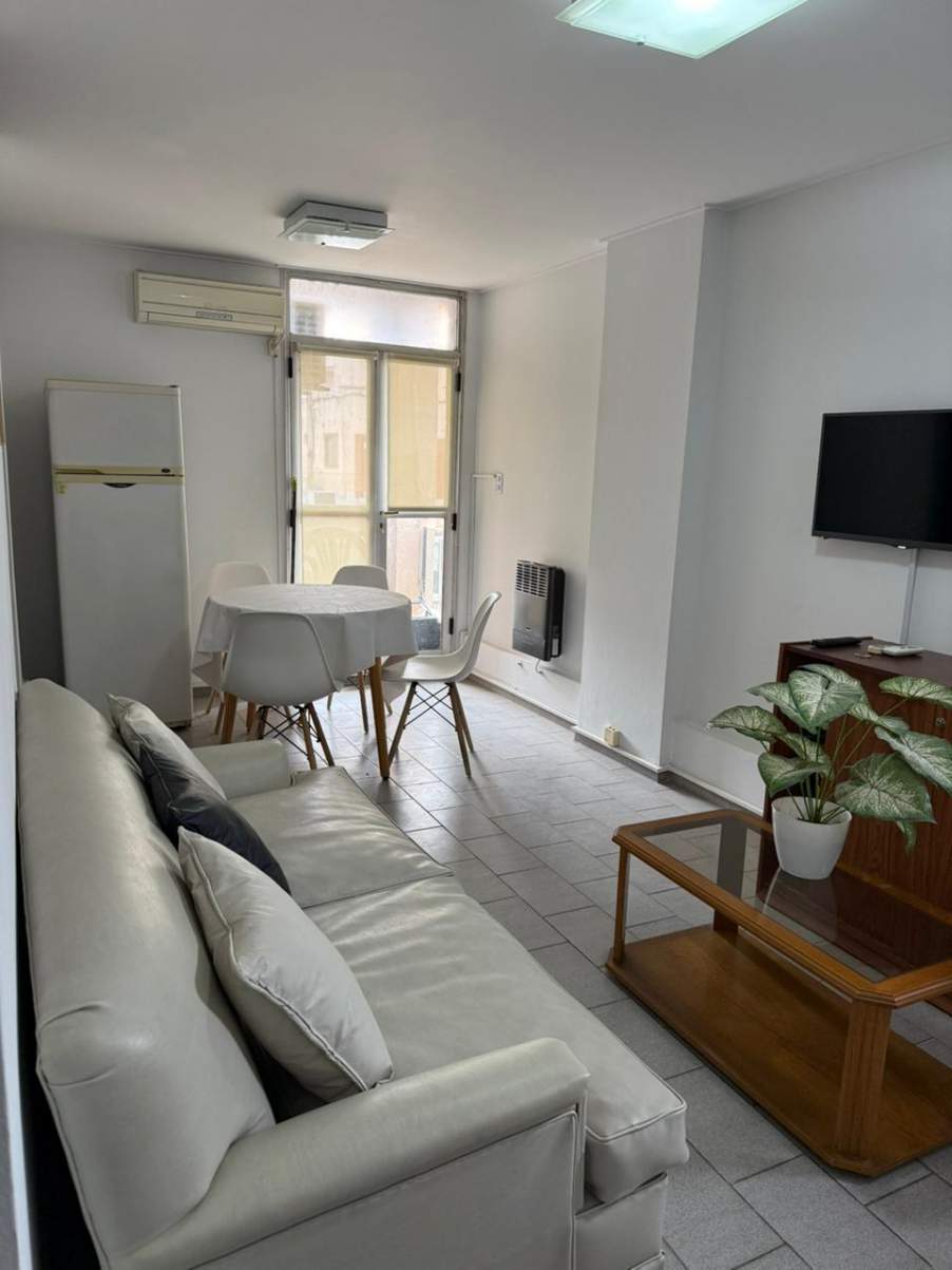 DEPARTAMENTO EN ALQUILER 1 DORMITORIO AMOBLADO - 27 DE ABRIL