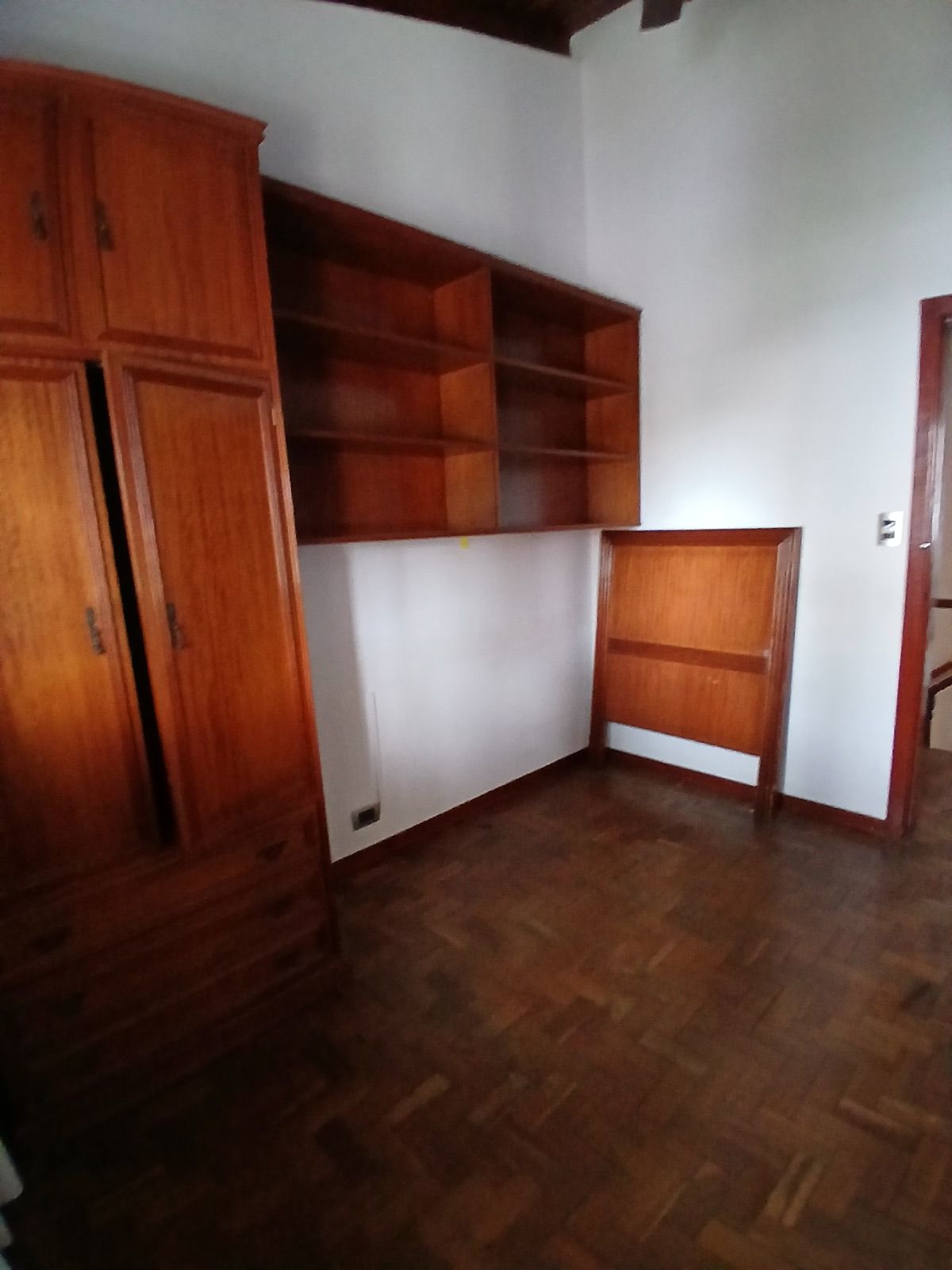 ALQUILER CASA 3 DORMITORIOS USO COMERCIAL BARRIO JARDIN ESPINOSA