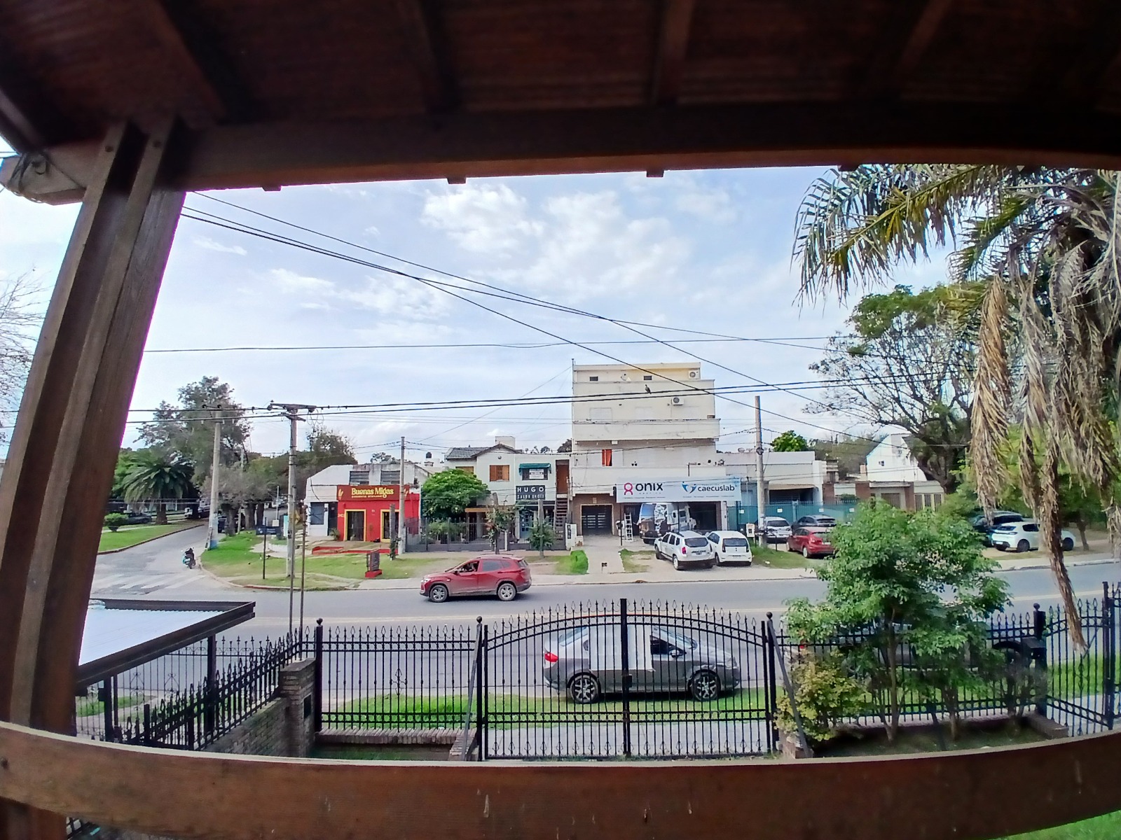 ALQUILER CASA 3 DORMITORIOS USO COMERCIAL BARRIO JARDIN ESPINOSA