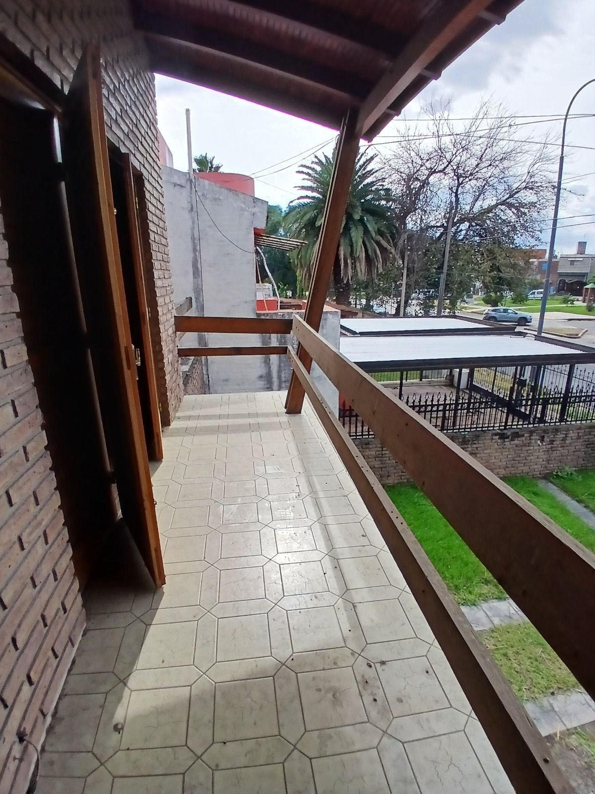 ALQUILER CASA 3 DORMITORIOS USO COMERCIAL BARRIO JARDIN ESPINOSA