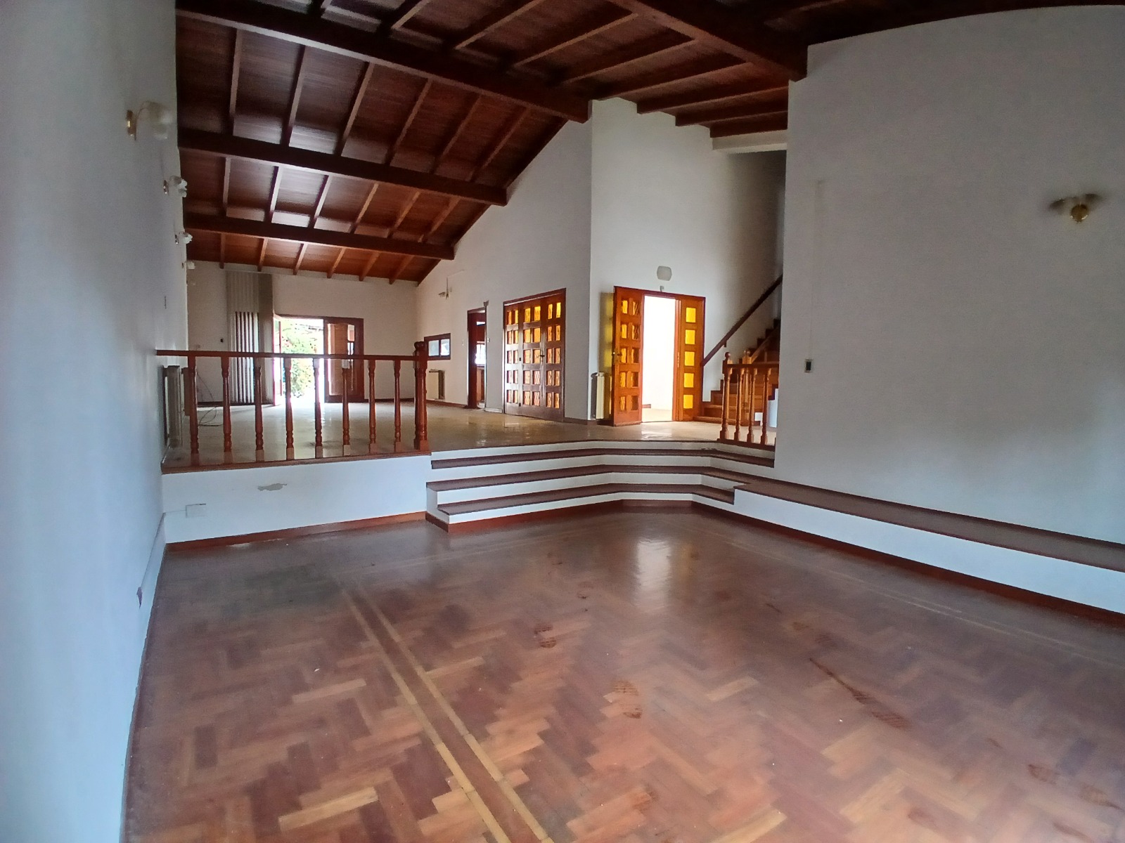 ALQUILER CASA 3 DORMITORIOS USO COMERCIAL BARRIO JARDIN ESPINOSA