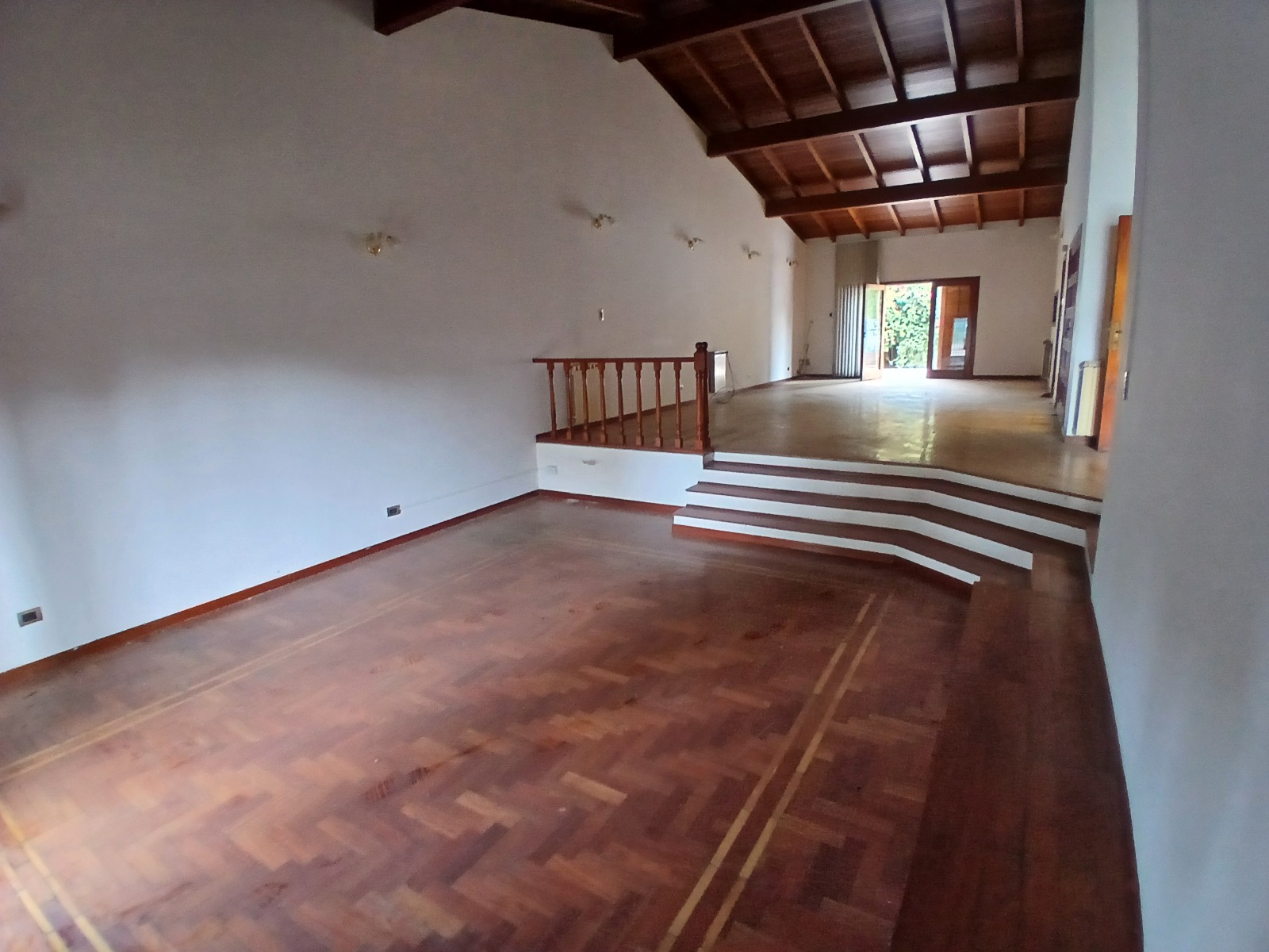 ALQUILER CASA 3 DORMITORIOS USO COMERCIAL BARRIO JARDIN ESPINOSA