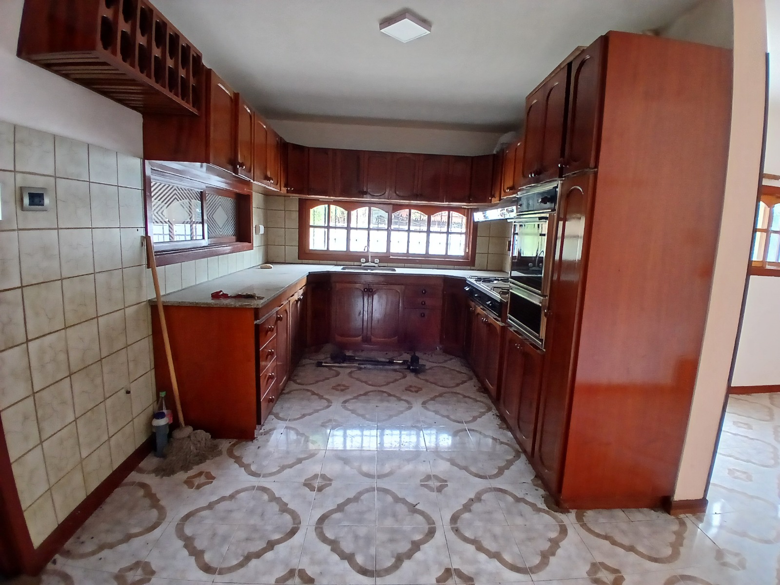 ALQUILER CASA 3 DORMITORIOS USO COMERCIAL BARRIO JARDIN ESPINOSA