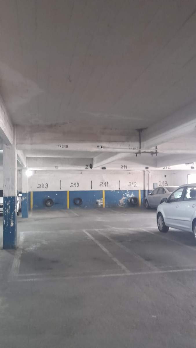 Venta de cocheras- Zona centro, oportunidad!