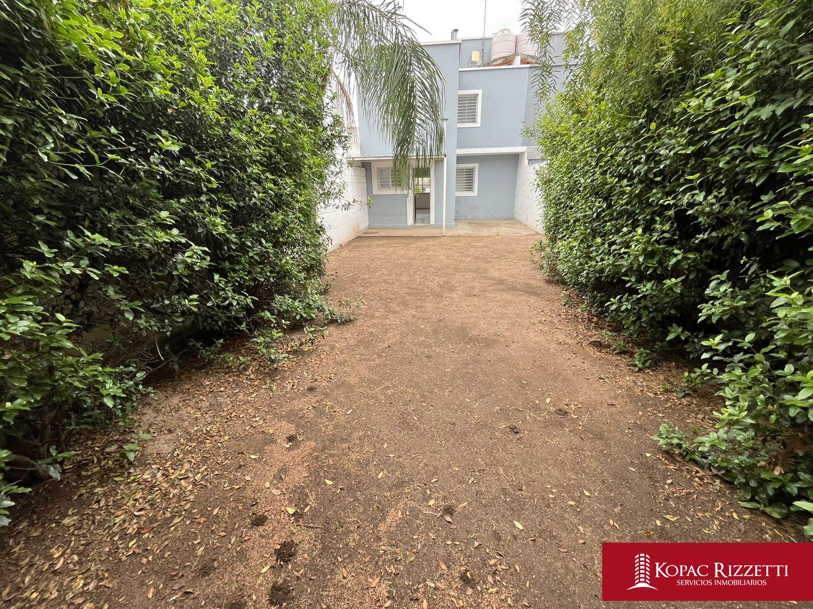 NUEVO POETA LUGONES (JOSE BETINOTI 2955) - ALQUILER CASA 2 DORMITORIOS