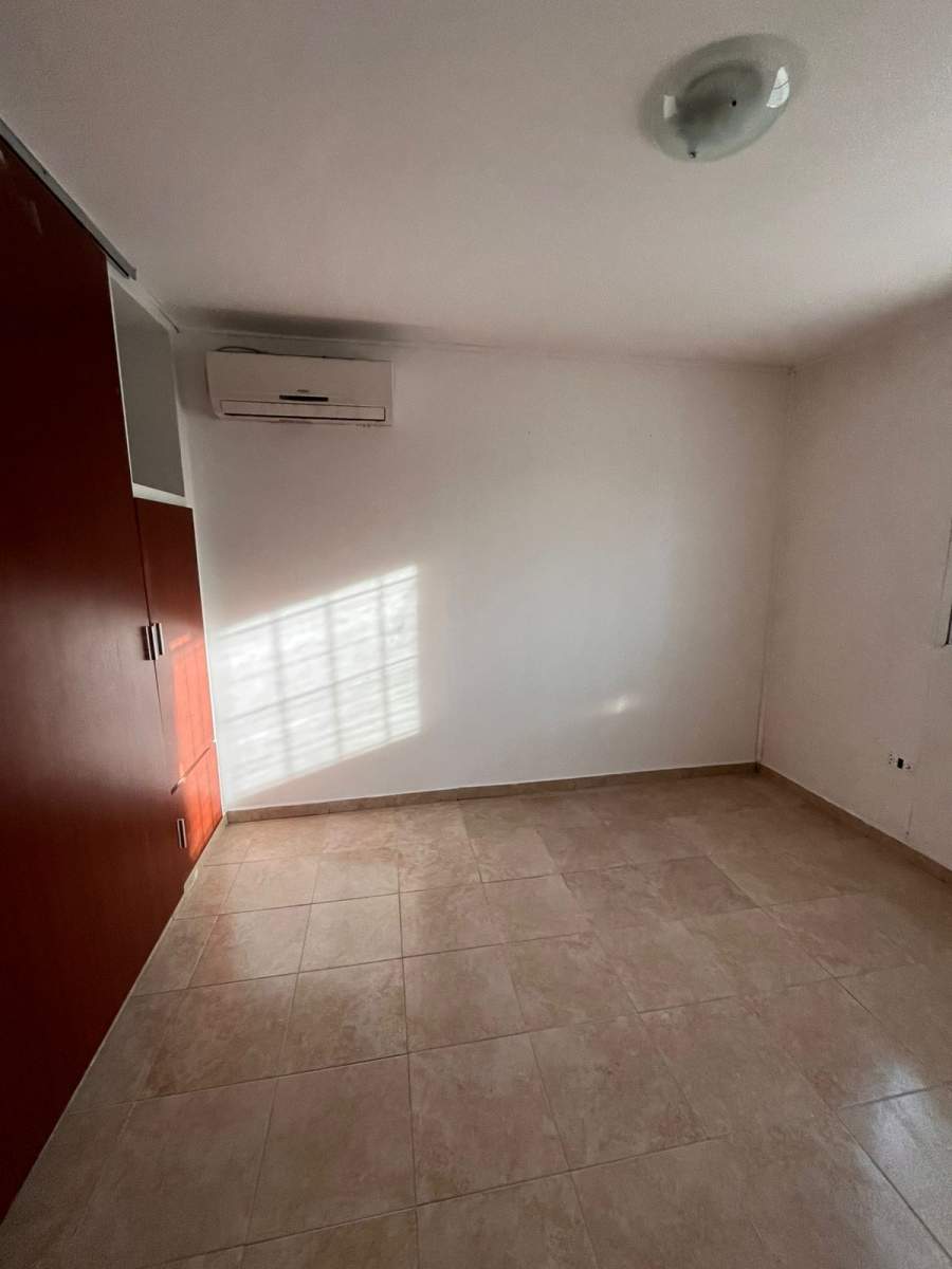 VENDO CASA  DEPARTAMENTO EN ALTOS DE V. SÁRSFIELD