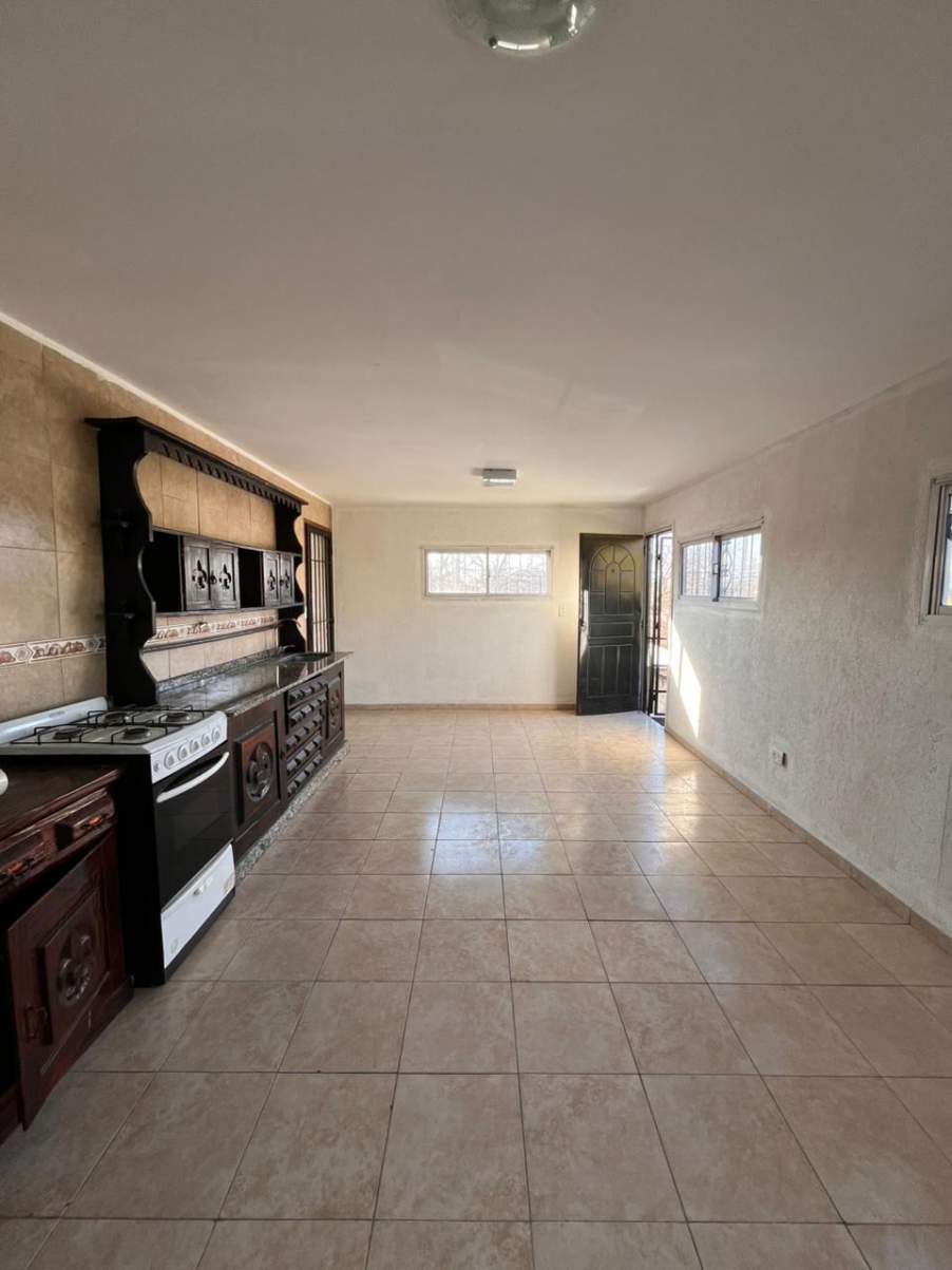 VENDO CASA  DEPARTAMENTO EN ALTOS DE V. SÁRSFIELD