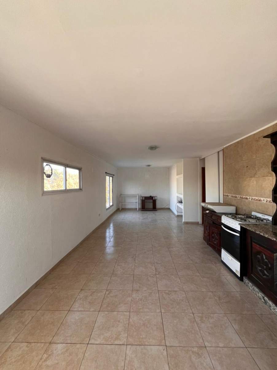 VENDO CASA  DEPARTAMENTO EN ALTOS DE V. SÁRSFIELD