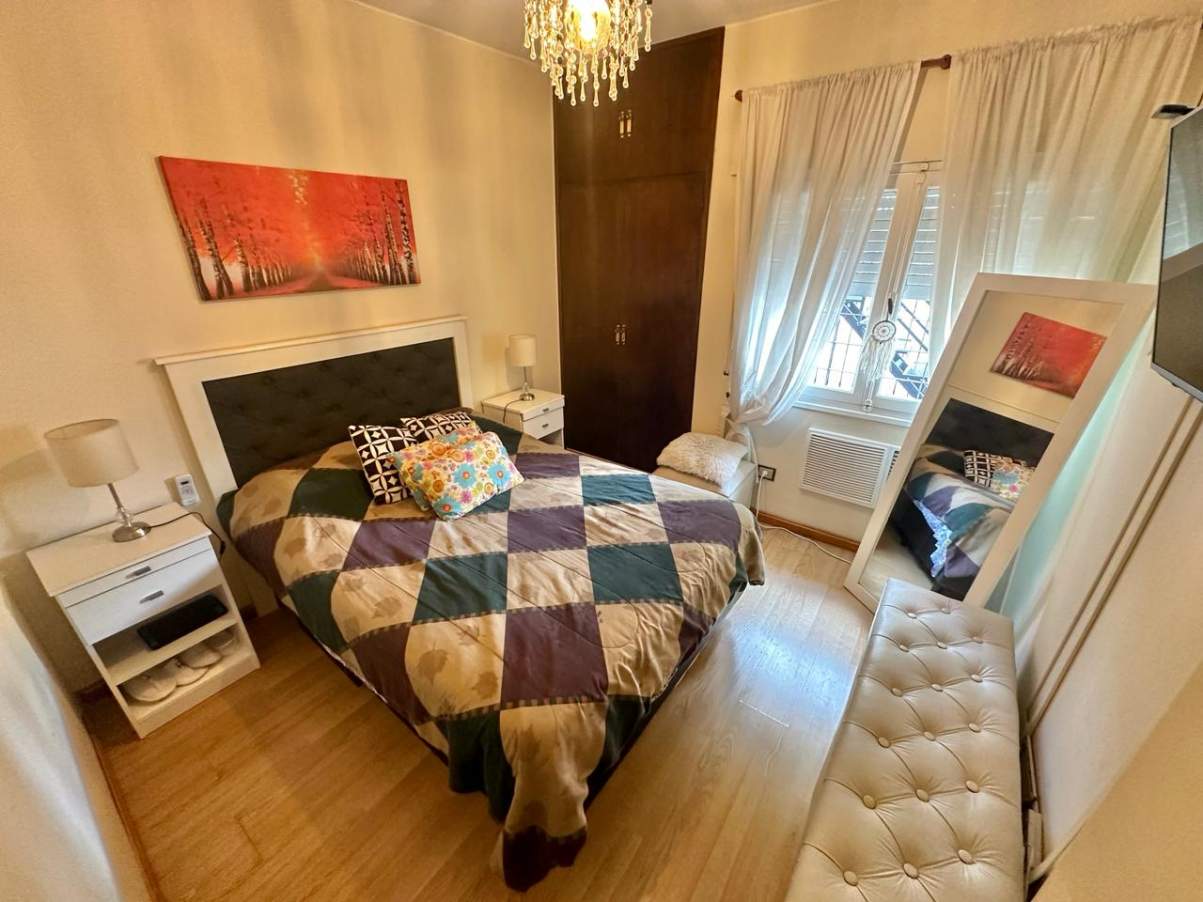 VENDO CASA  DEPARTAMENTO EN ALTOS DE V. SÁRSFIELD