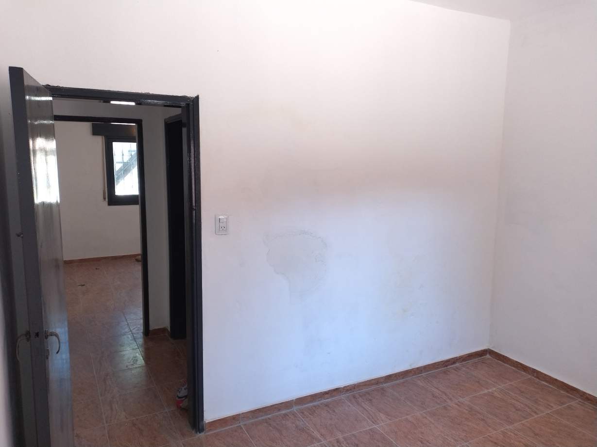 departamento en alquiler, dos dormitorios en barrio primero de mayo