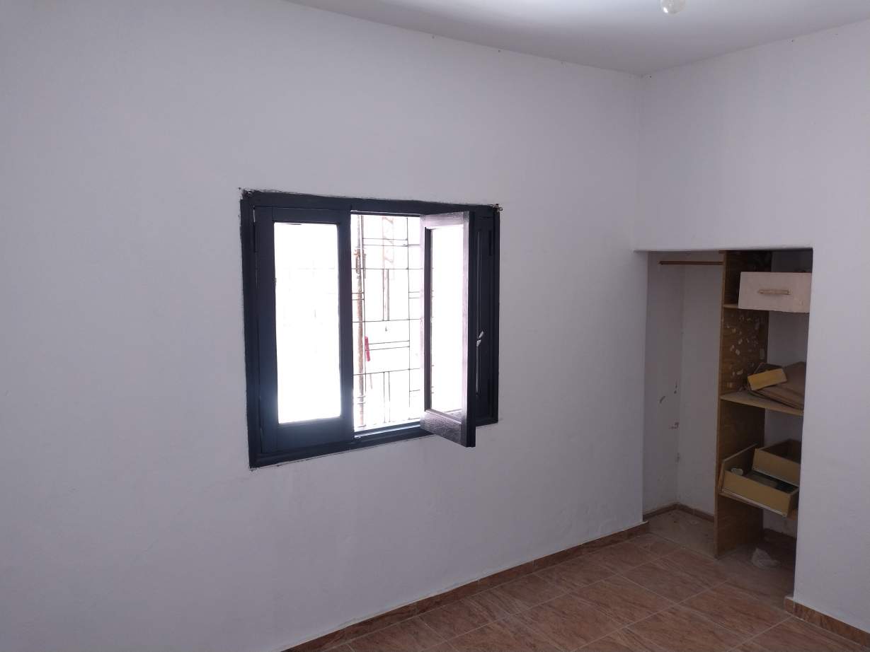 departamento en alquiler, dos dormitorios en barrio primero de mayo