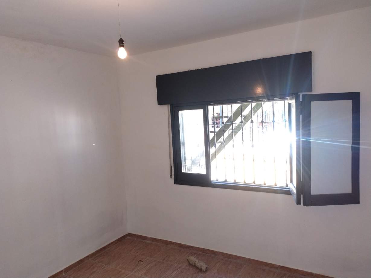 departamento en alquiler, dos dormitorios en barrio primero de mayo