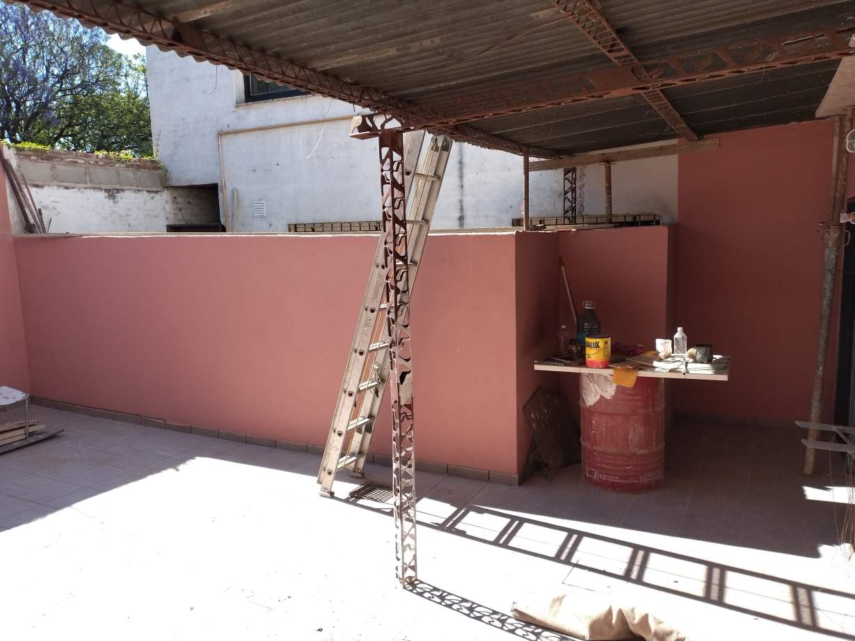 departamento en alquiler, dos dormitorios en barrio primero de mayo