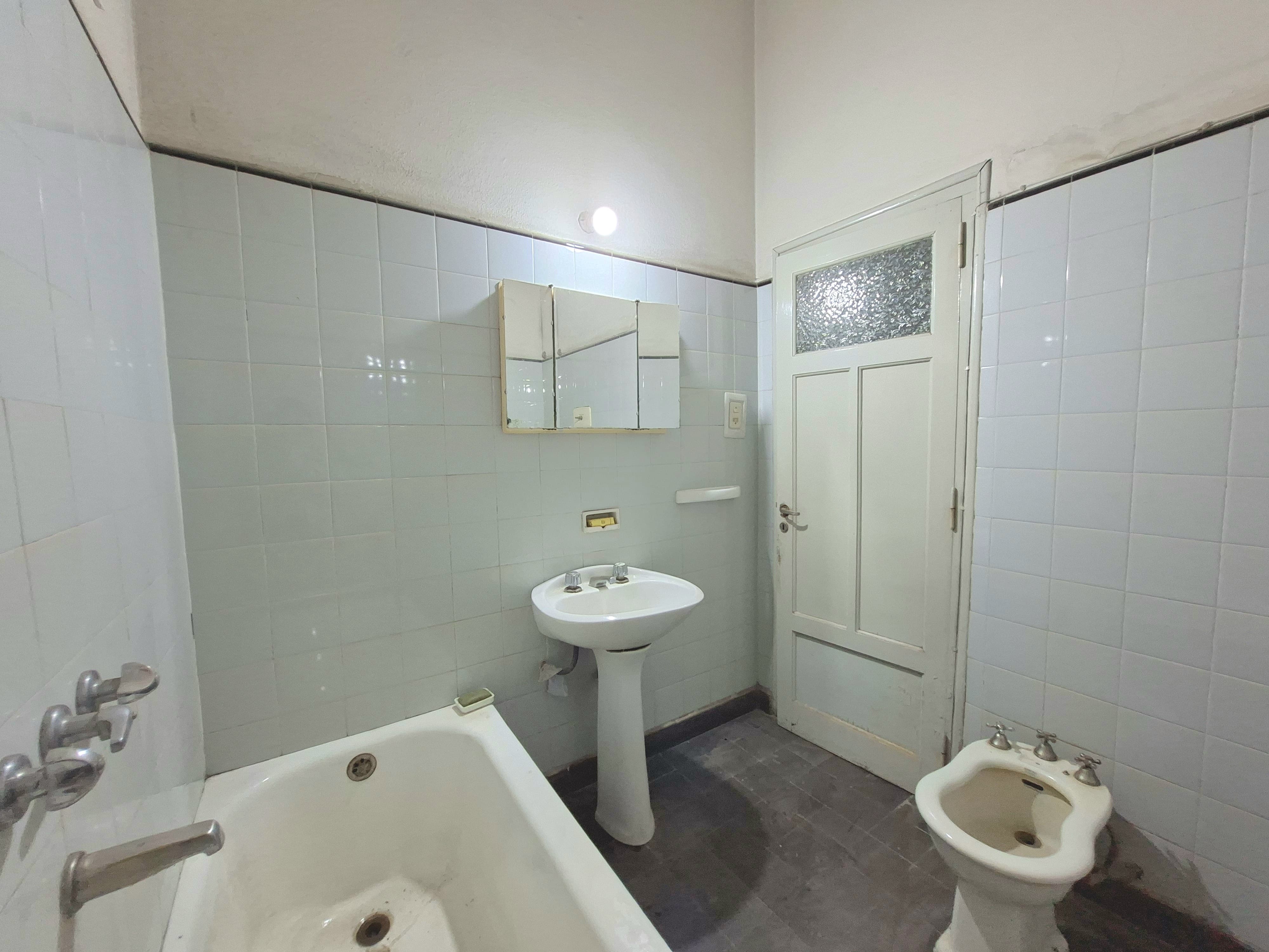 VENTA CASA 2 DORM COCHERA APTO CREDITO