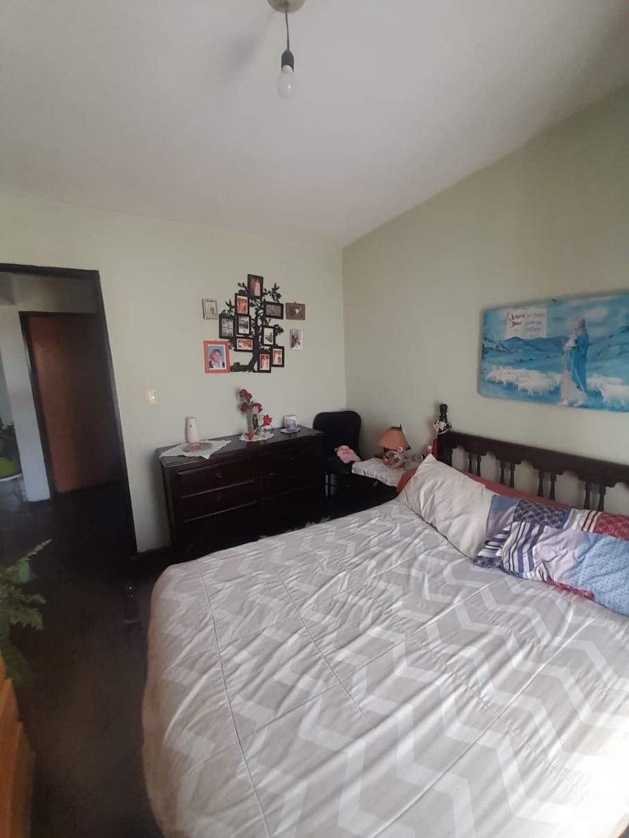 ALQ Alto Alberdi 2 dormitorios cochera y patios APTA MASCOTAS