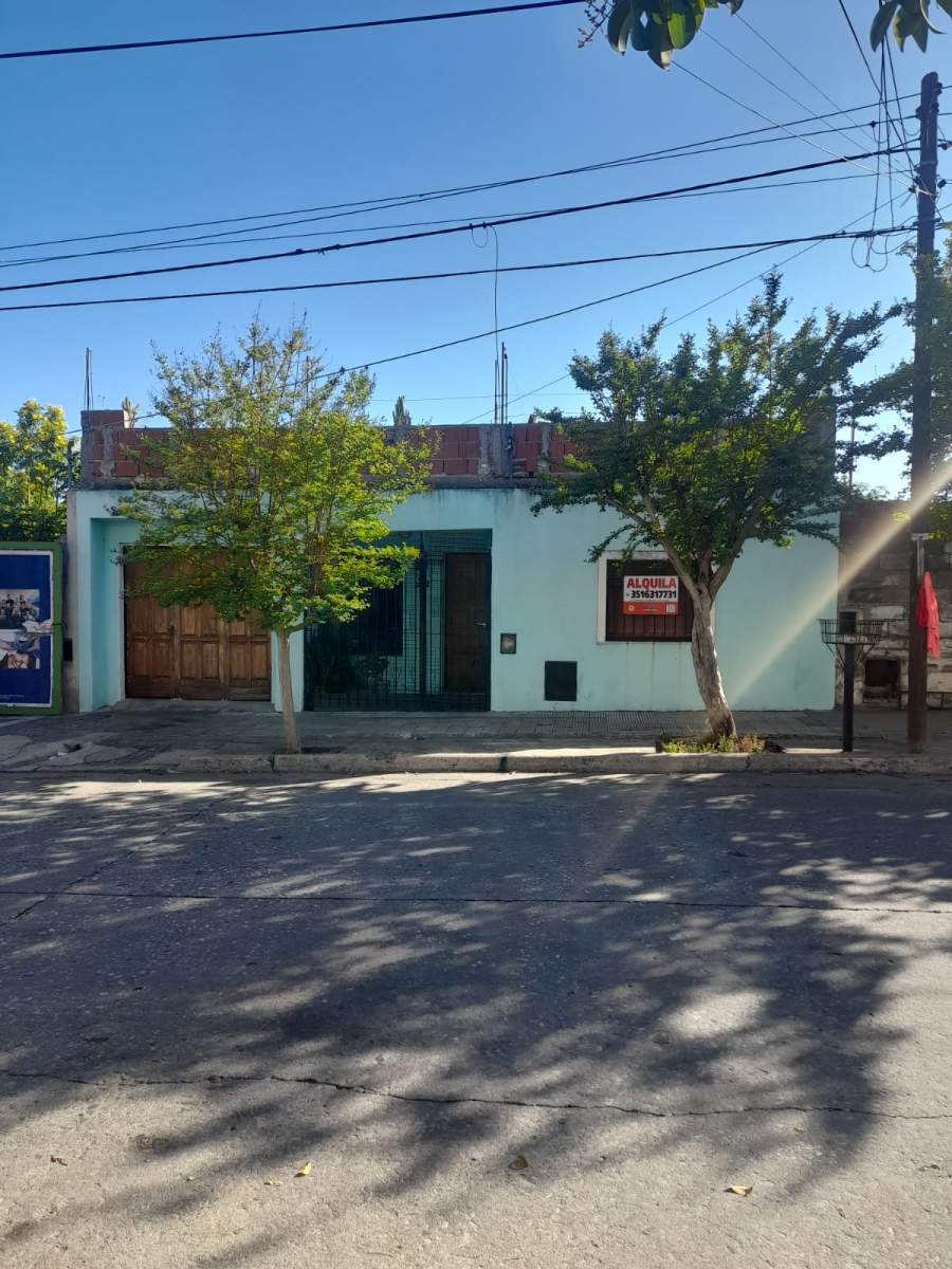 ALQ Alto Alberdi 2 dormitorios cochera y patios APTA MASCOTAS